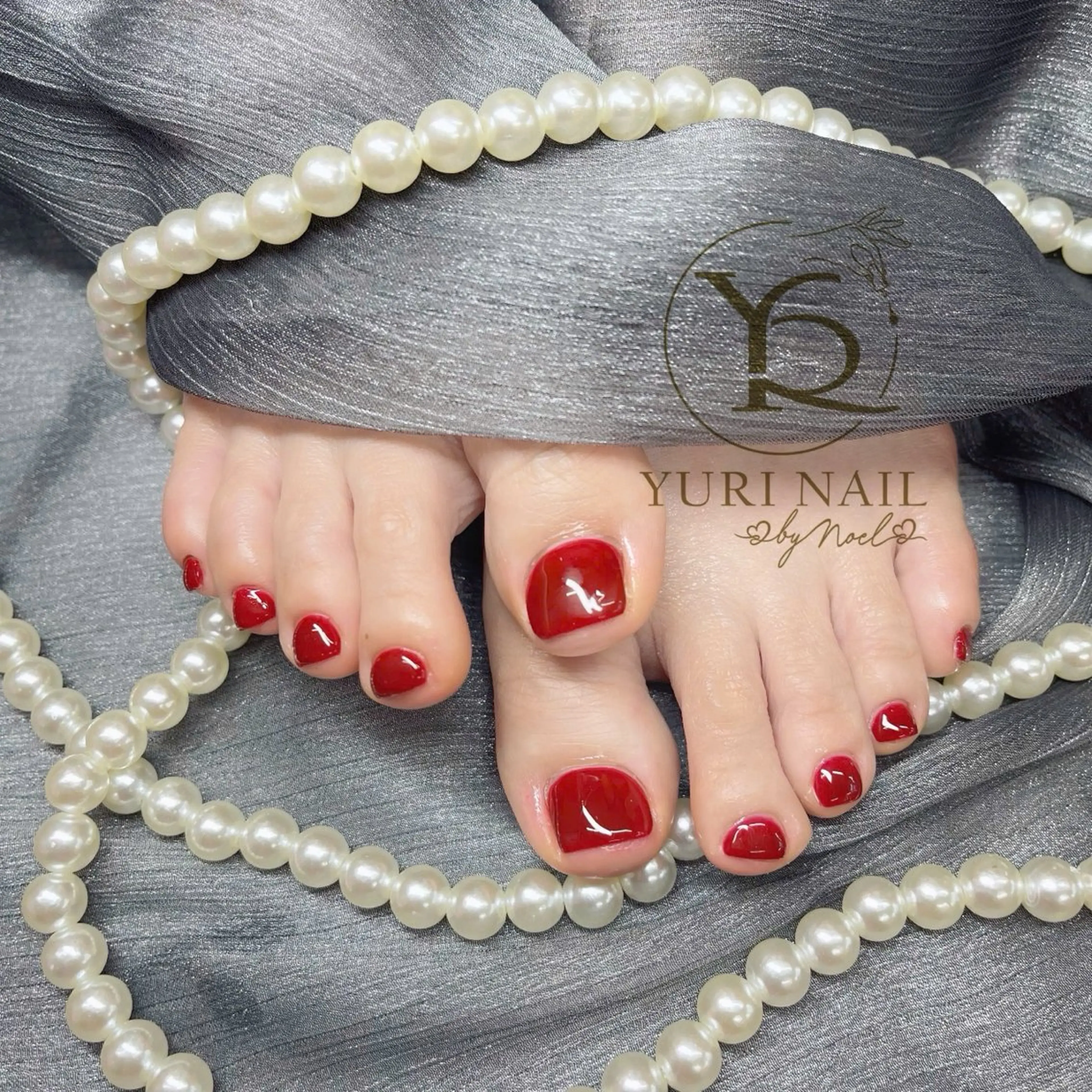 ネイル アートネイル フットネイル フレンチネイル ジェルネイル ミラーネイル ハンドネイル フットネイル ハンドケア YURI Nail Funabashiのネイルデザイン