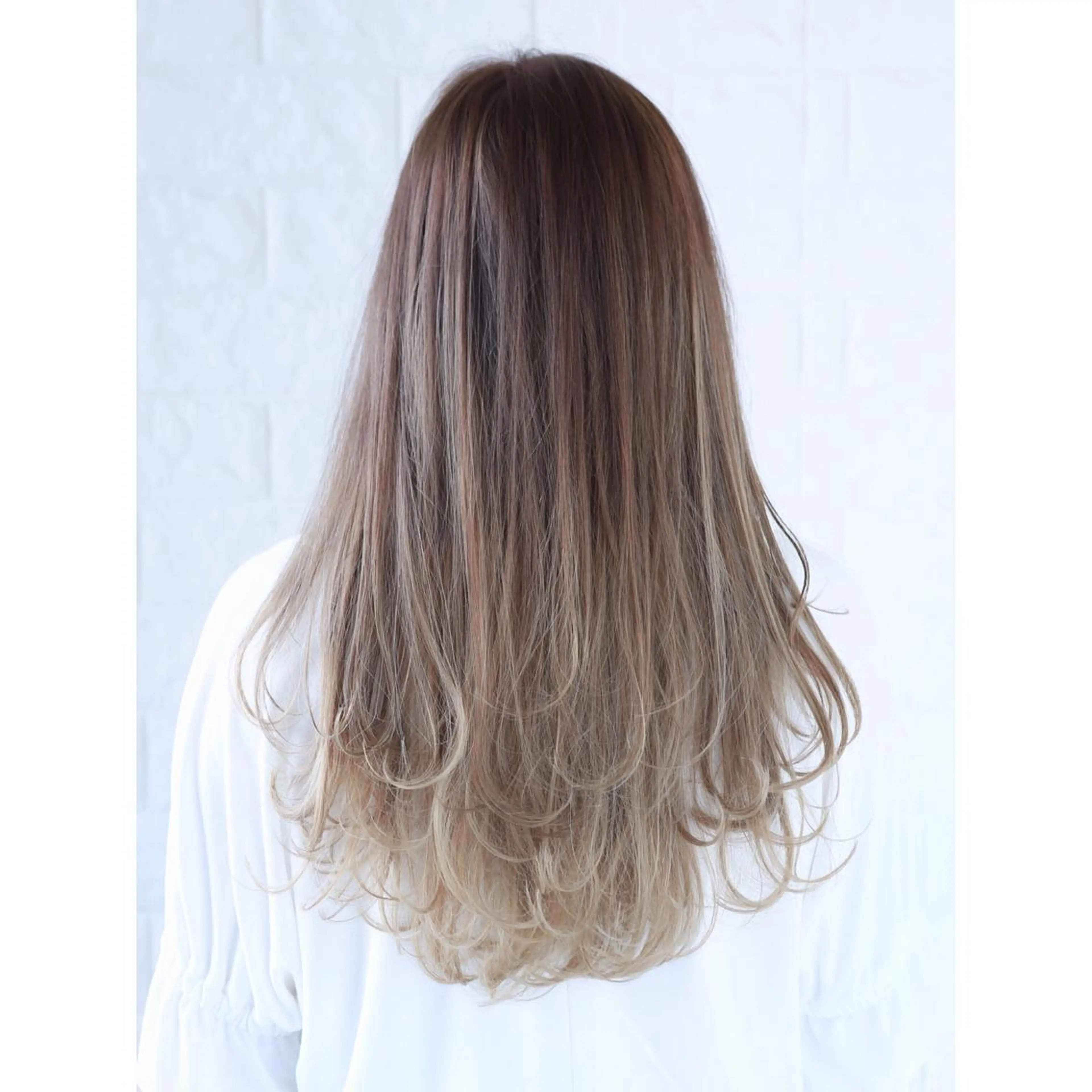 ロング カラー バレイヤージュ 透明感カラー ハイライトカラー 外国人風カラー ハイライト 髪質改善特化KIZU /艶髪研究（京都）のヘアスタイル