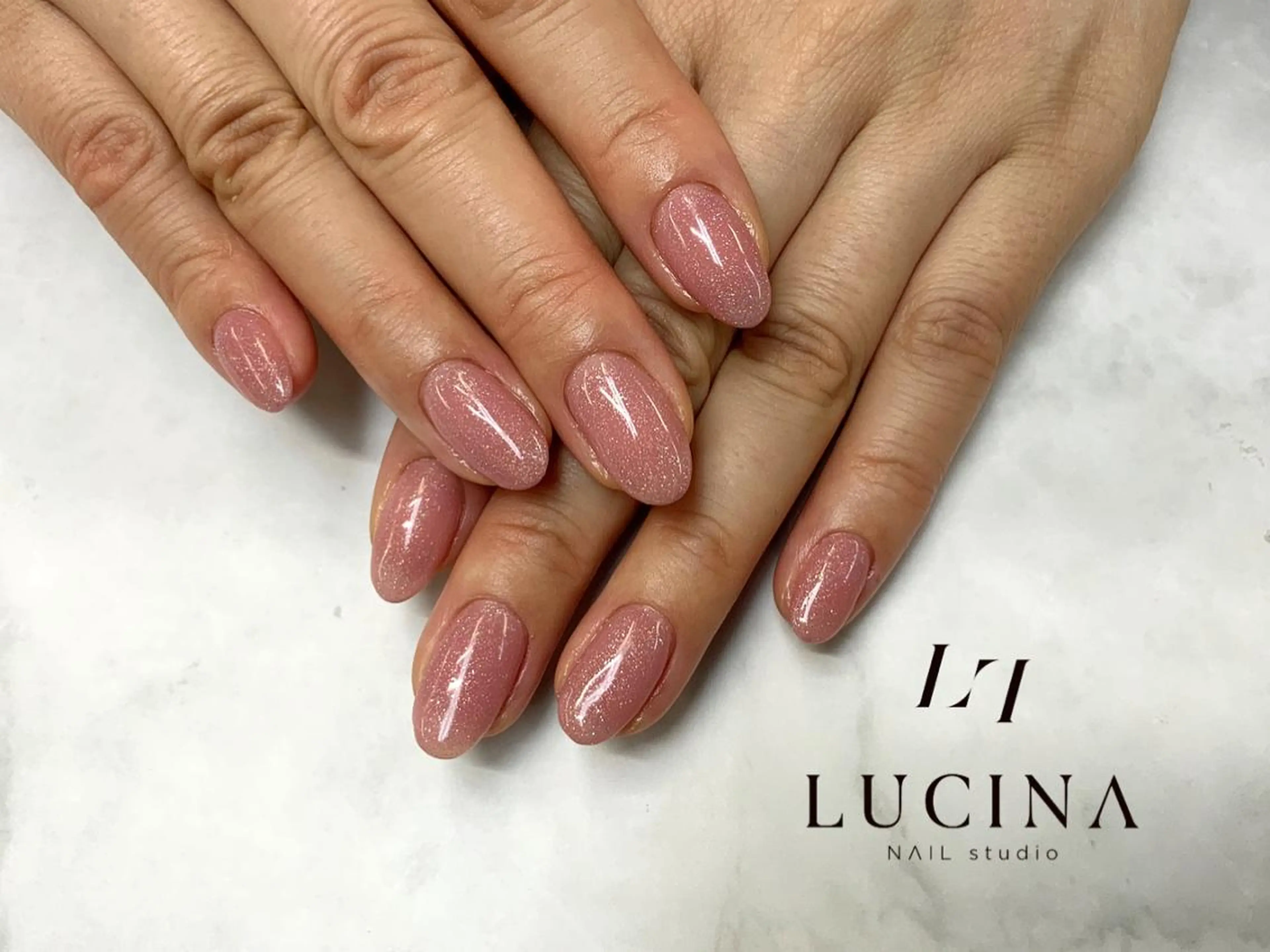 ネイル ジェルネイル ラメ(グリッター) ワンカラーネイル パラジェル ハンドネイル 新橋 ルキナ スタッフのネイルデザイン