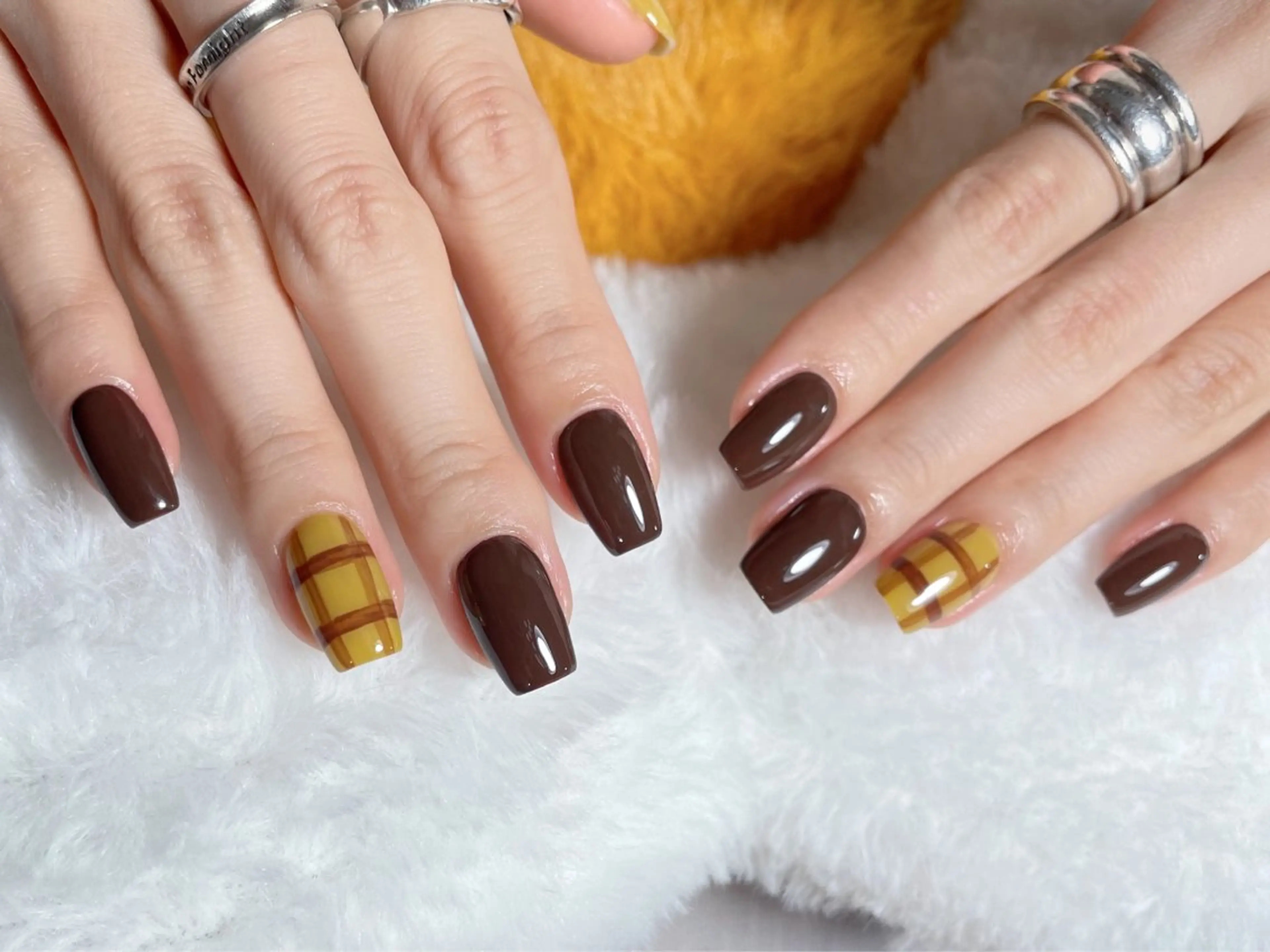 ネイル 夏目 雅子のネイルデザイン