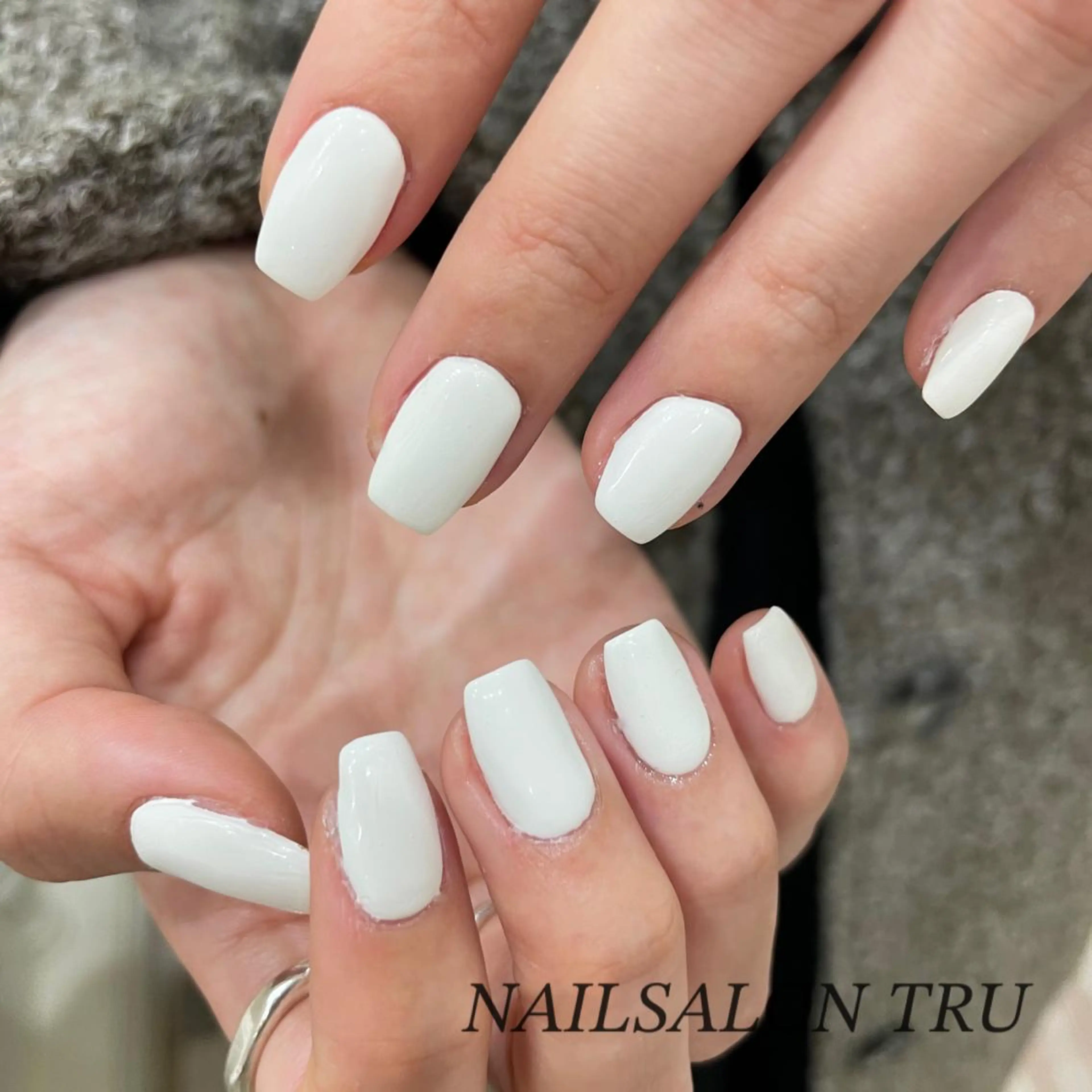 ネイル 𝐼𝑁𝑂𝑈𝐸 𝑀𝐼𝐴のネイルデザイン