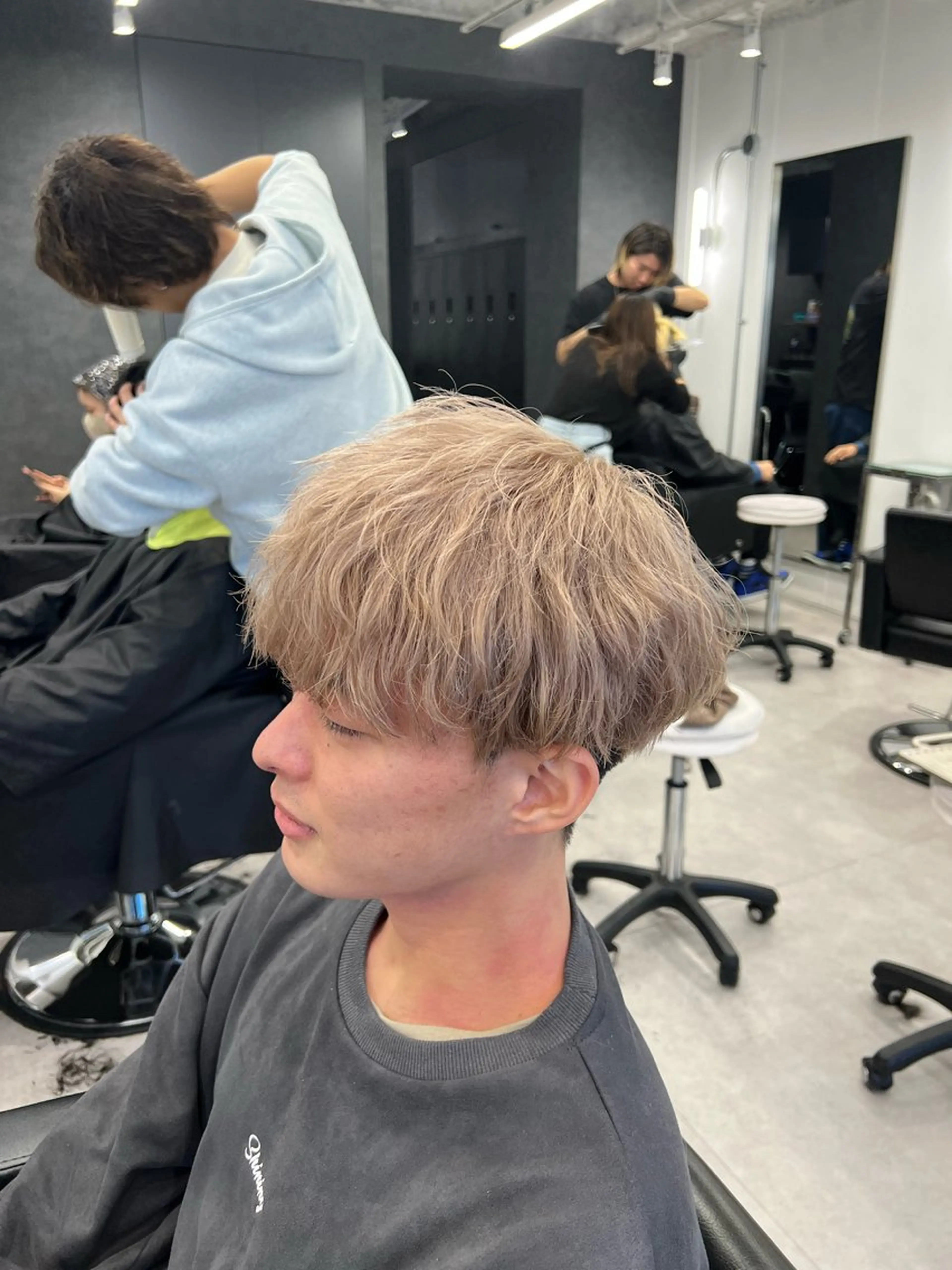 カラー メンズ マッシュ ベージュカラー ミルクティーベージュ 齋藤 優弥のヘアスタイル