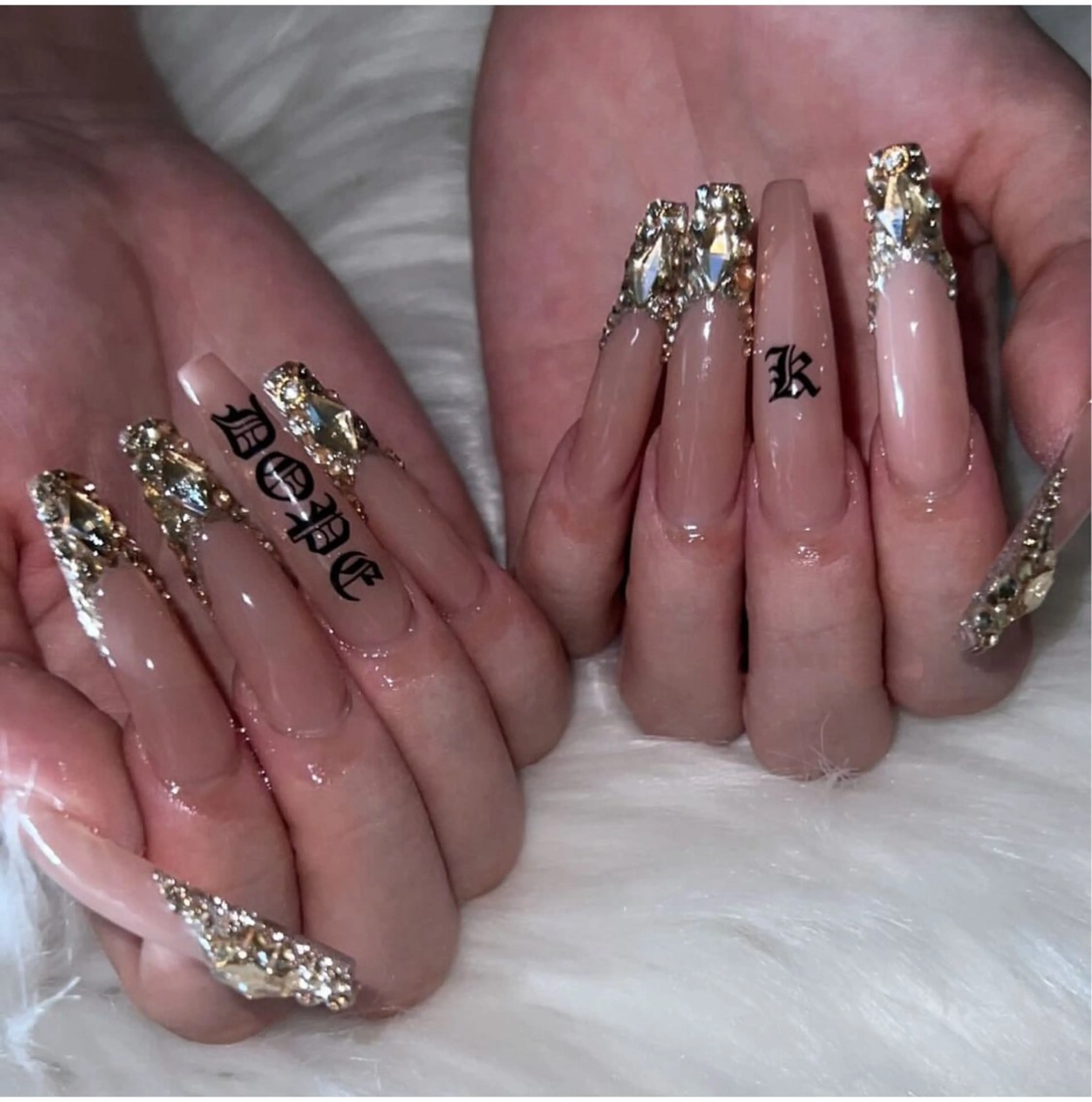 ネイル ロングネイル ネイルチップ ハンドネイル Doris Nail Salonのネイルデザイン