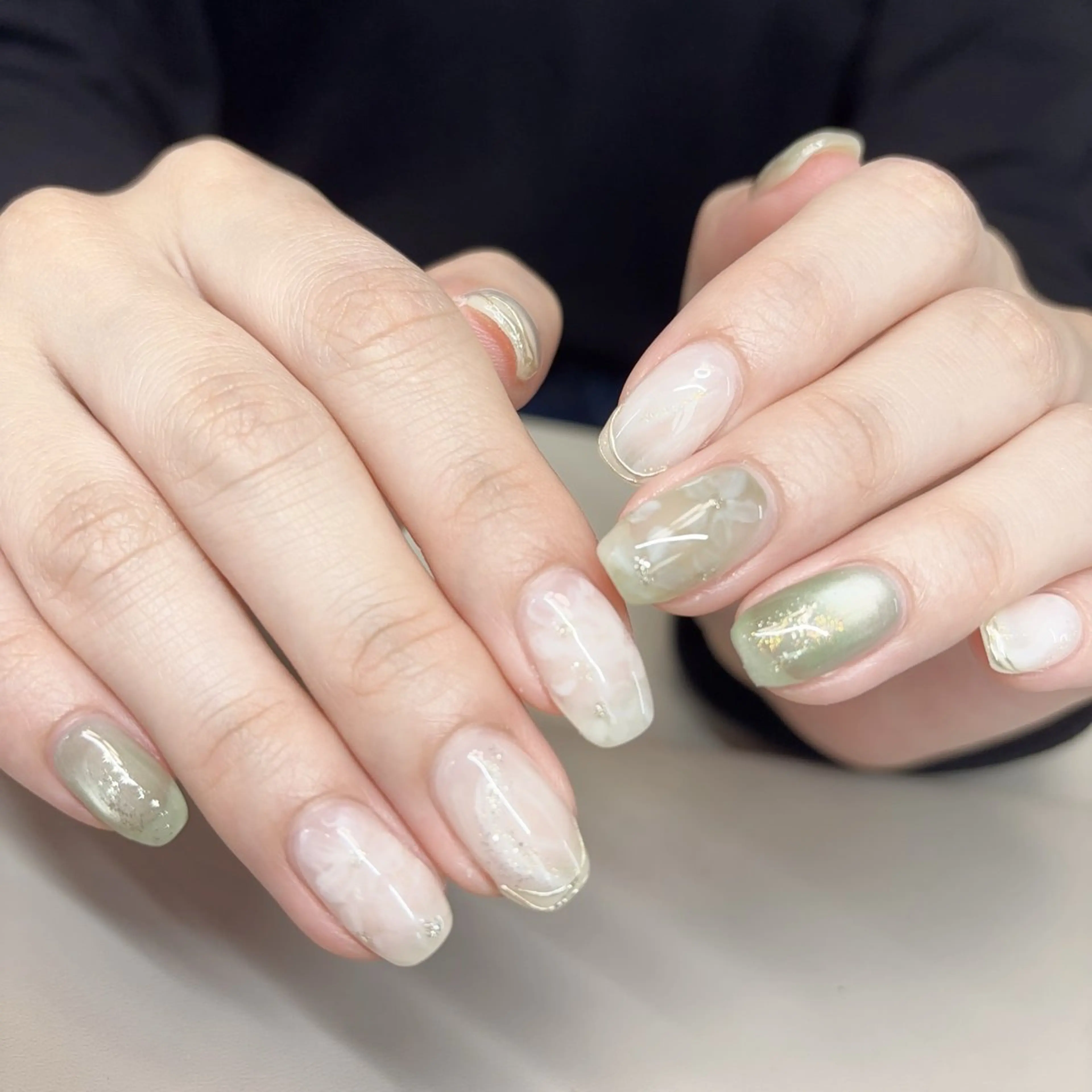 ネイル 成人式 フレンチネイル ジェルネイル グラデーション マグネットネイル ハンドネイル Rika  nail cocoのネイルデザイン