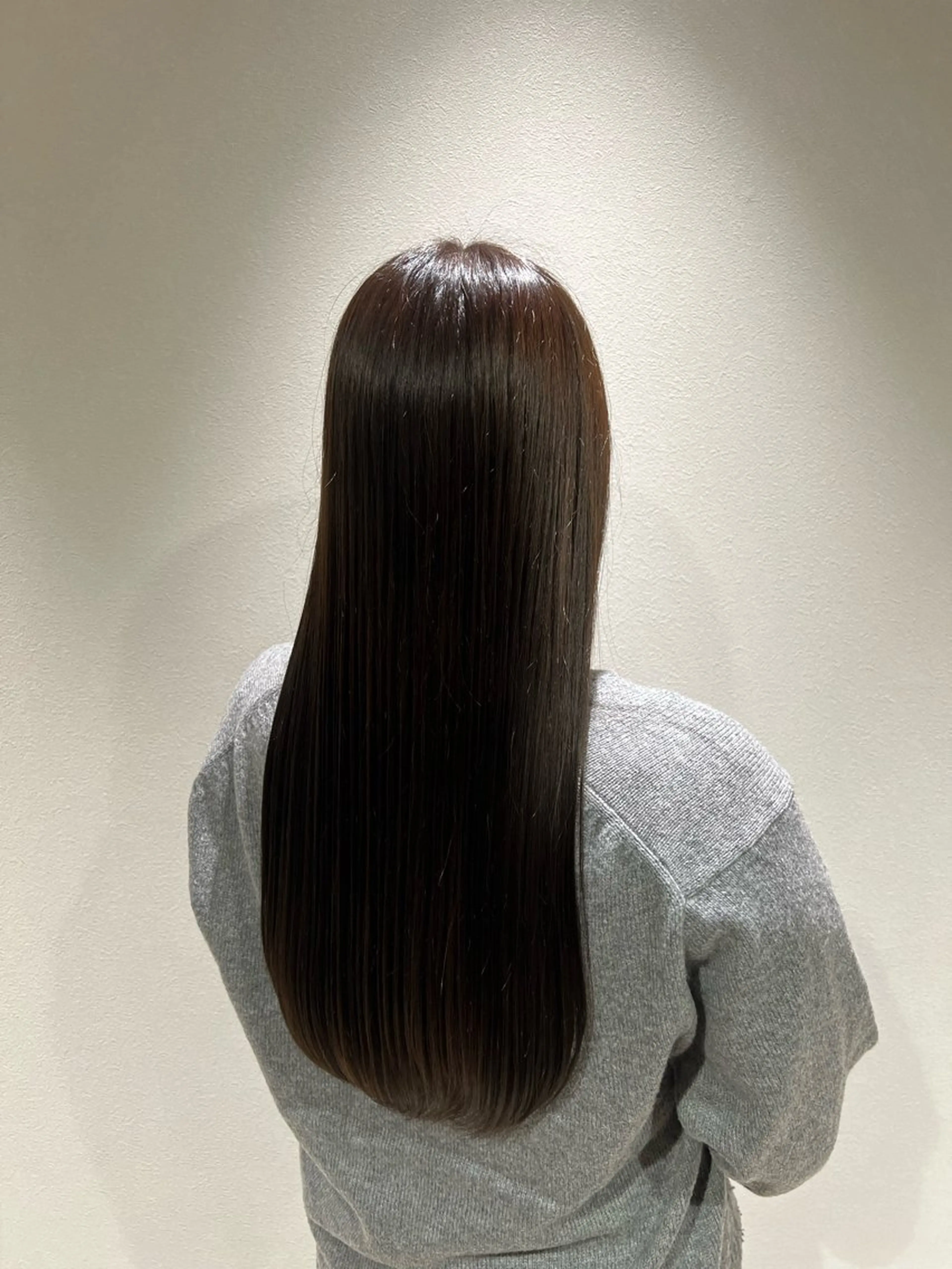 【ミニモ限定・今だけ30%off】✨つやさら縮毛矯正orストレート➕潤艶トリートメント✨　（炭酸シャンプー、ブロー付き）の写真