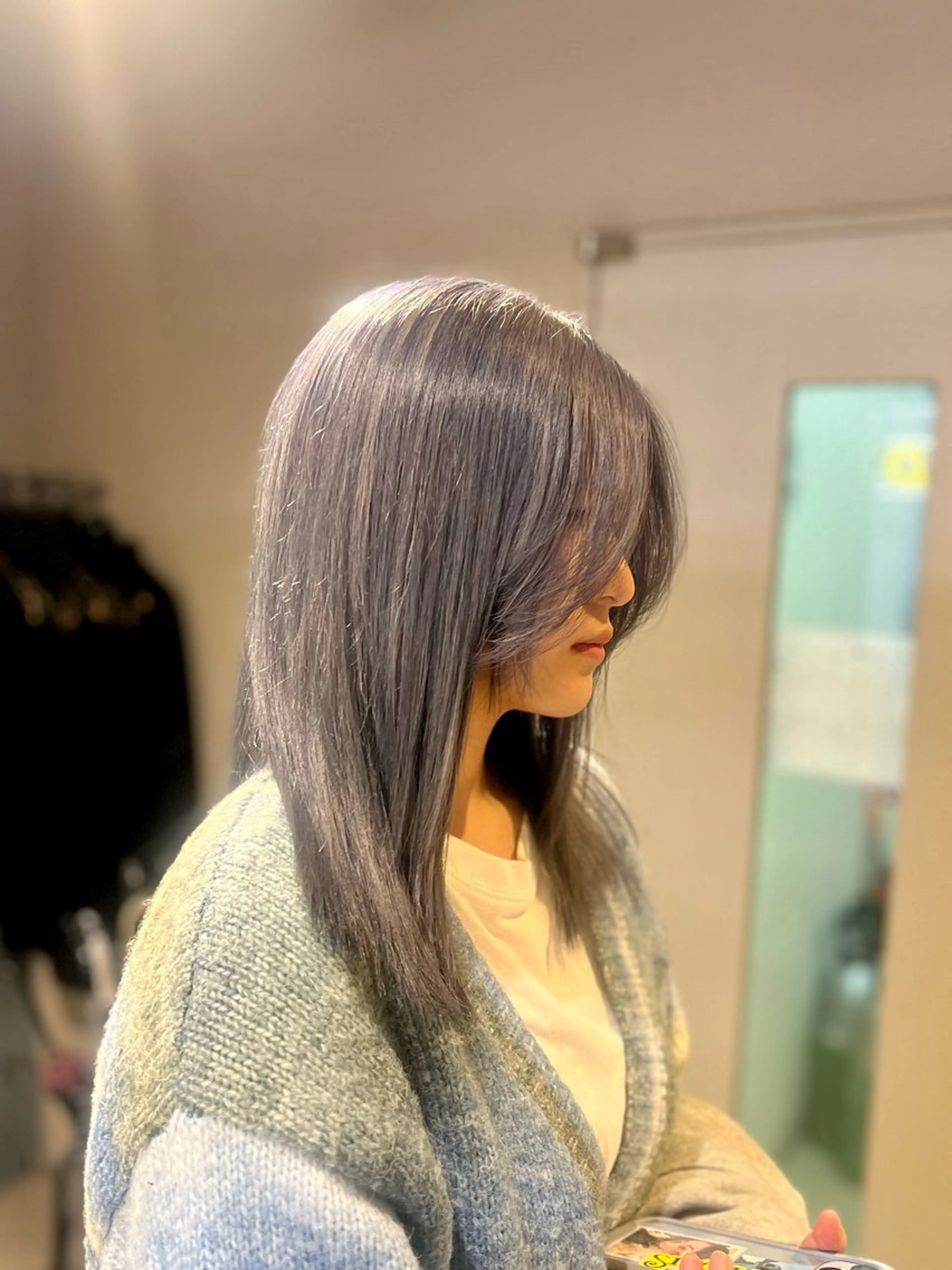 セミロング カラー ヘアアレンジ カット ヘアカラー トリートメント ヘッドスパ ヘアセット 透明感×韓流ハイ トーン🫧RYUTAのヘアスタイル