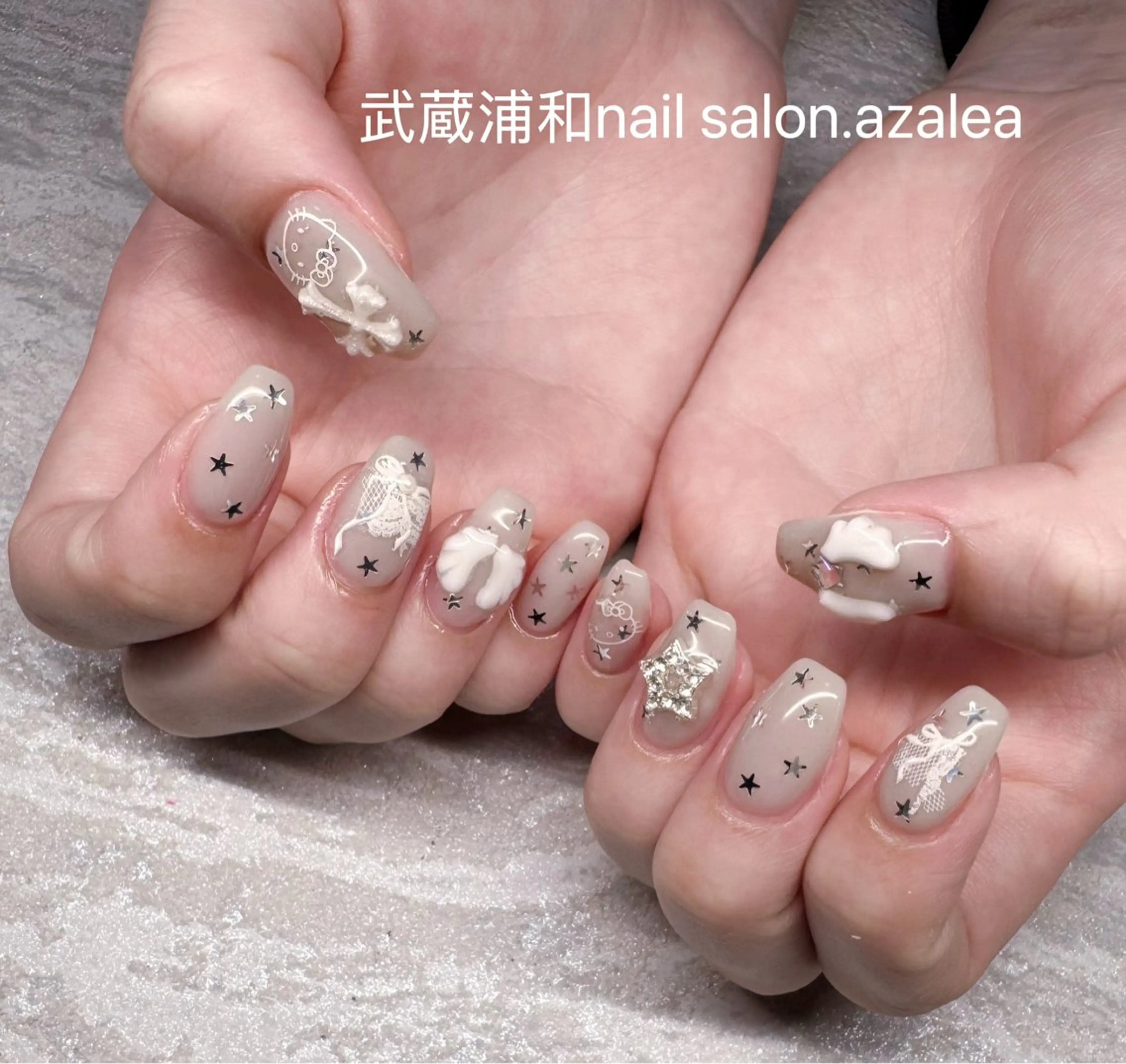 ネイル ハンドネイル R inのネイルデザイン