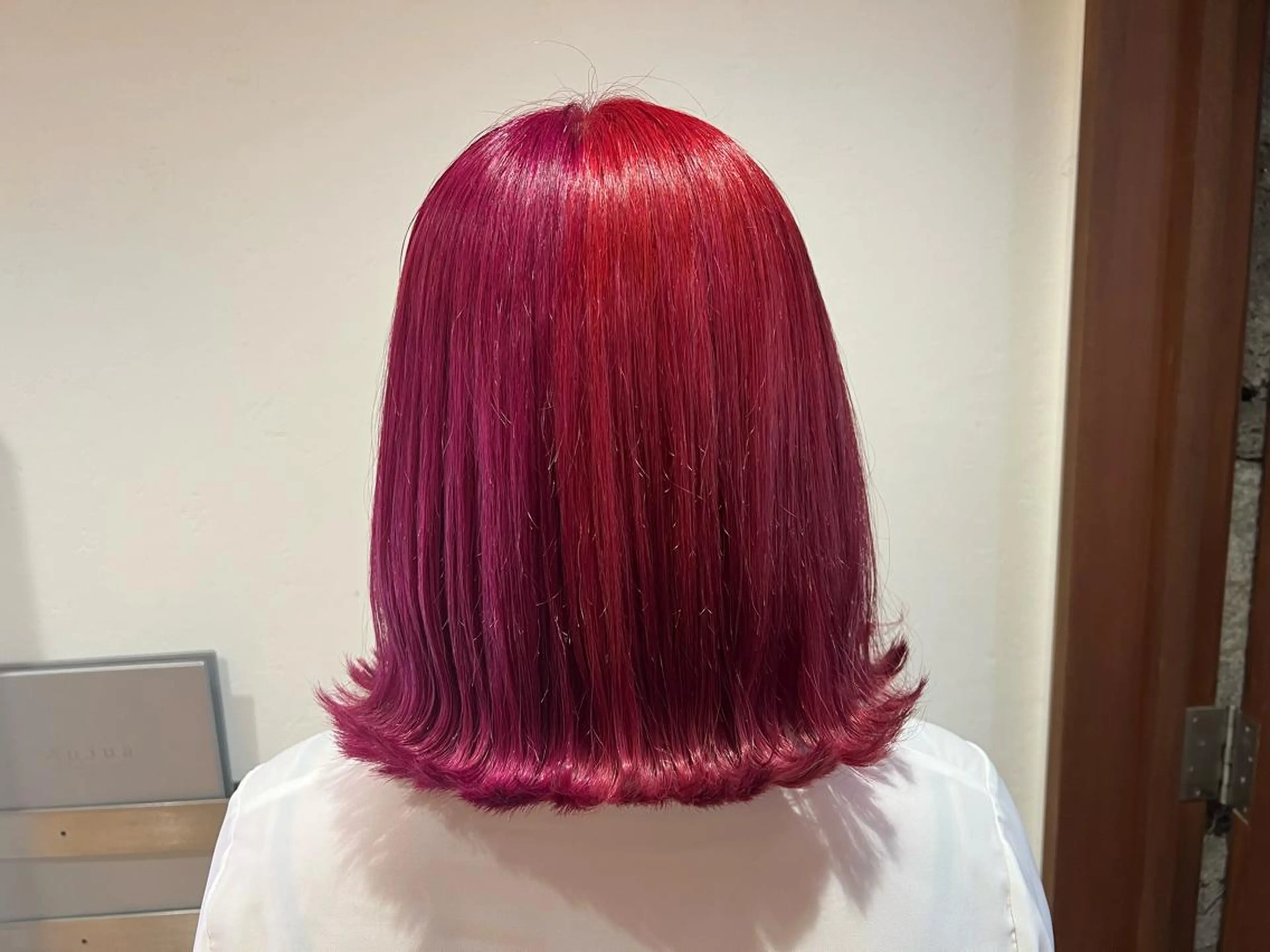 ミディアム カラー 蓮見  友里のヘアスタイル