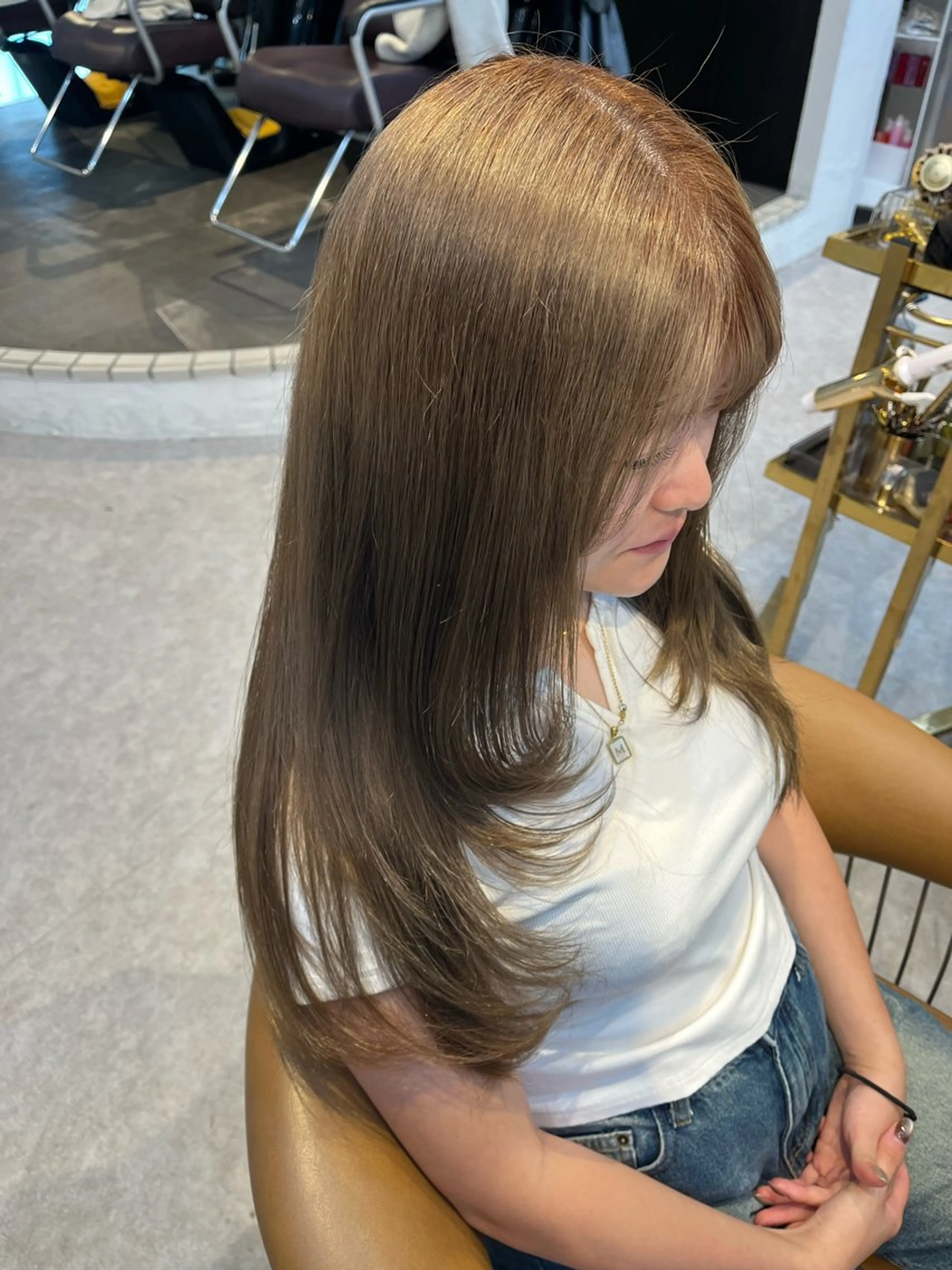 ロング カラー レイヤーカット カット ヘアカラー トリートメント うしだ かおるのヘアスタイル