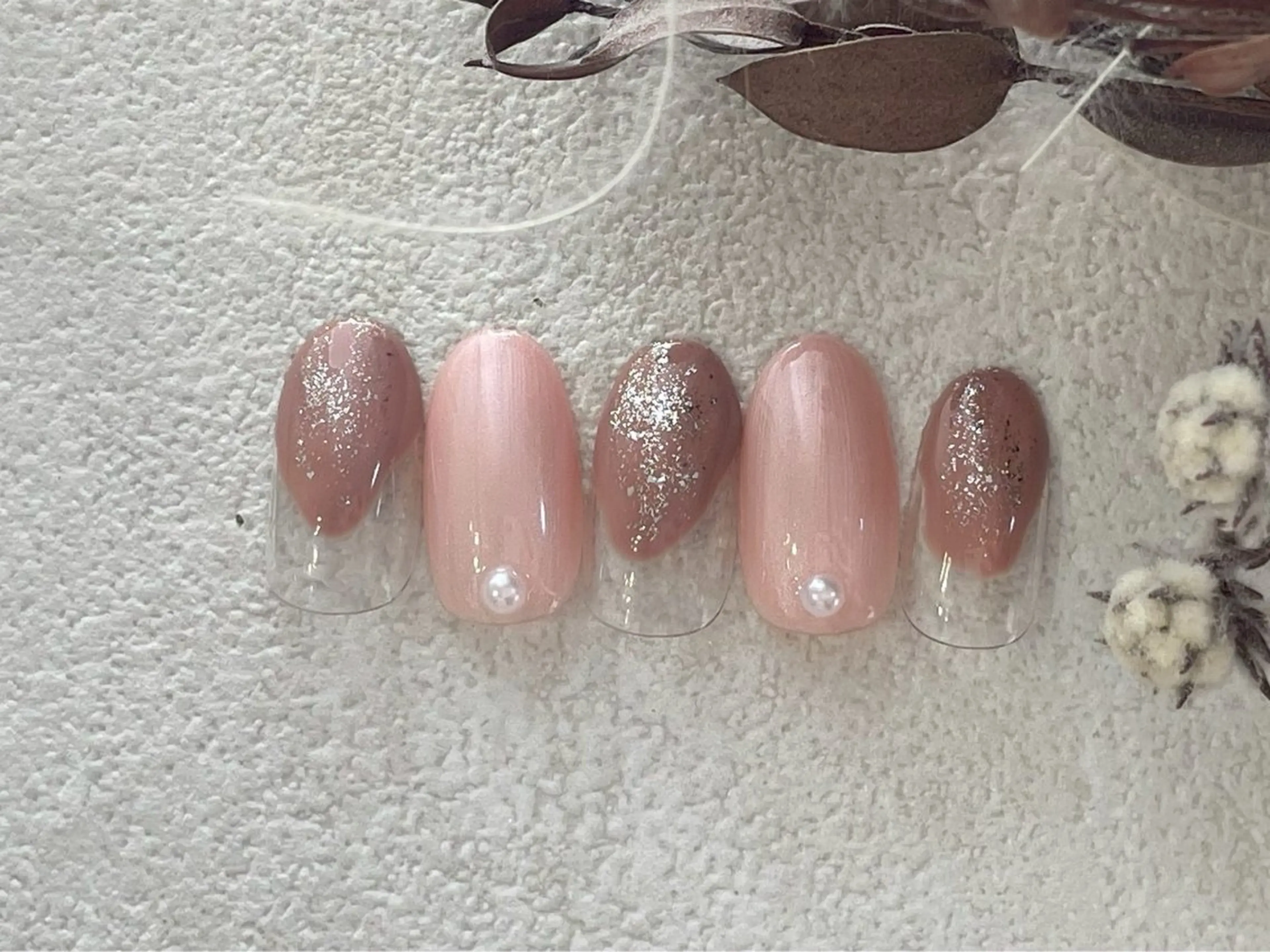 ネイル オーロラネイル フットネイル フレンチネイル ジェルネイル グラデーション mogunail &blowのネイルデザイン