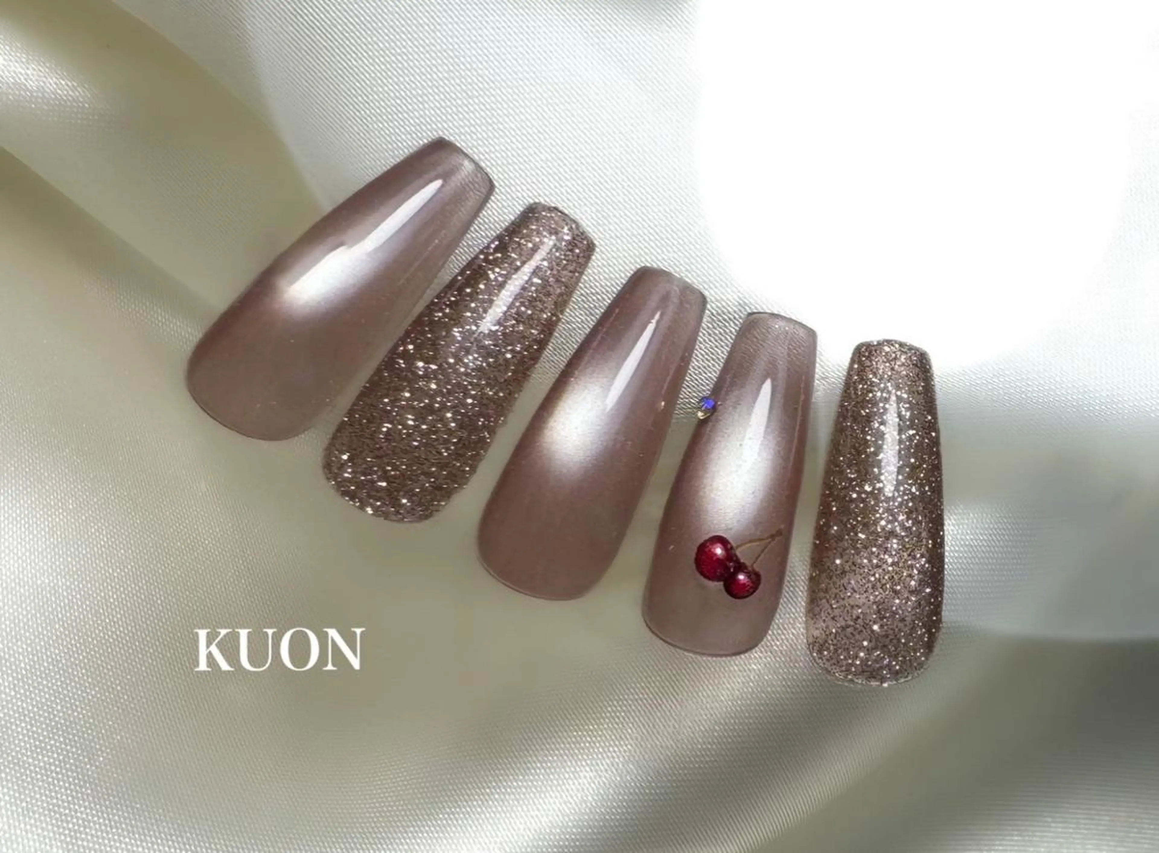 ネイル Yuina KUONのネイルデザイン