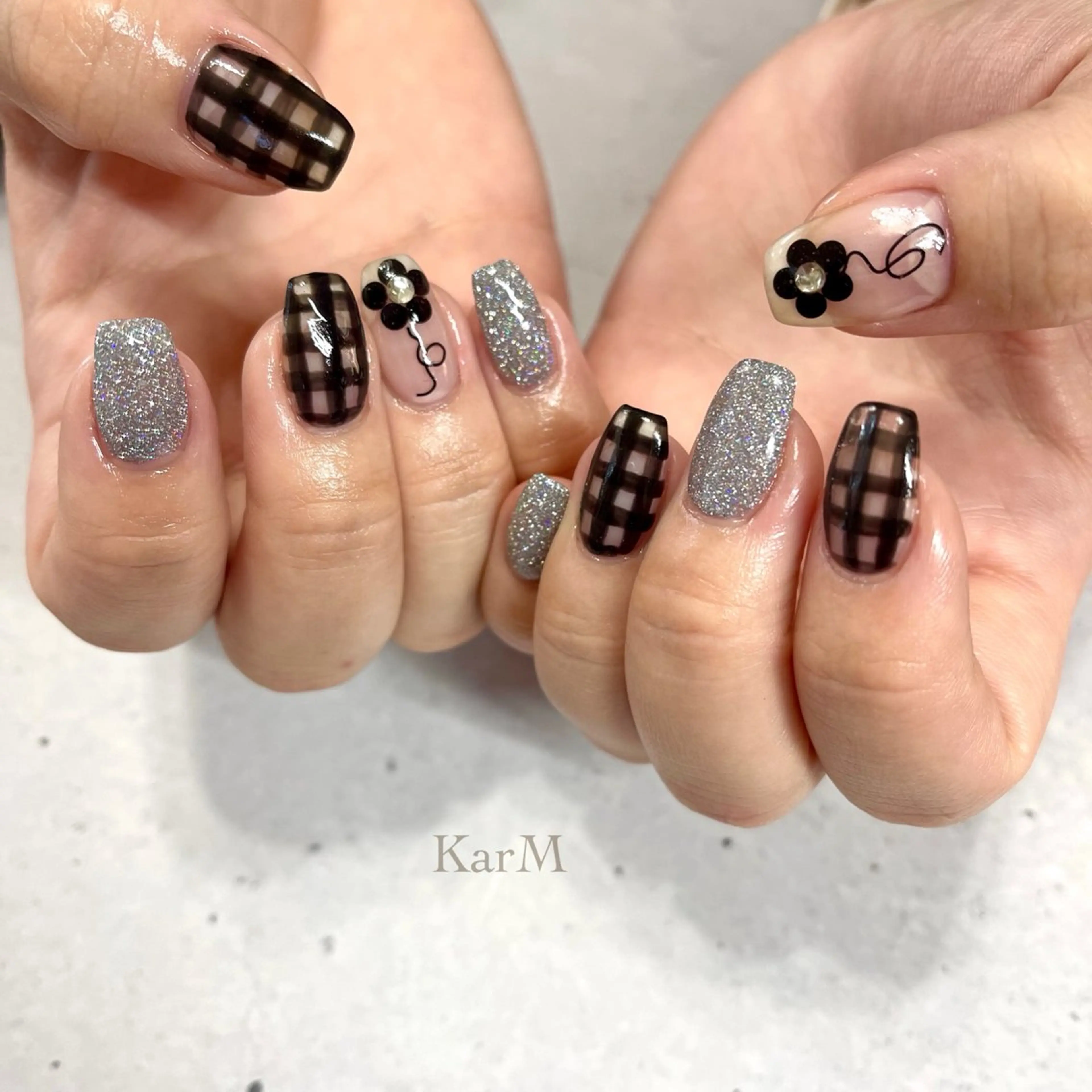 ネイル オーロラネイル チークネイル フレンチネイル グラデーション 韓国ネイル ハンドネイル ogino karinのネイルデザイン