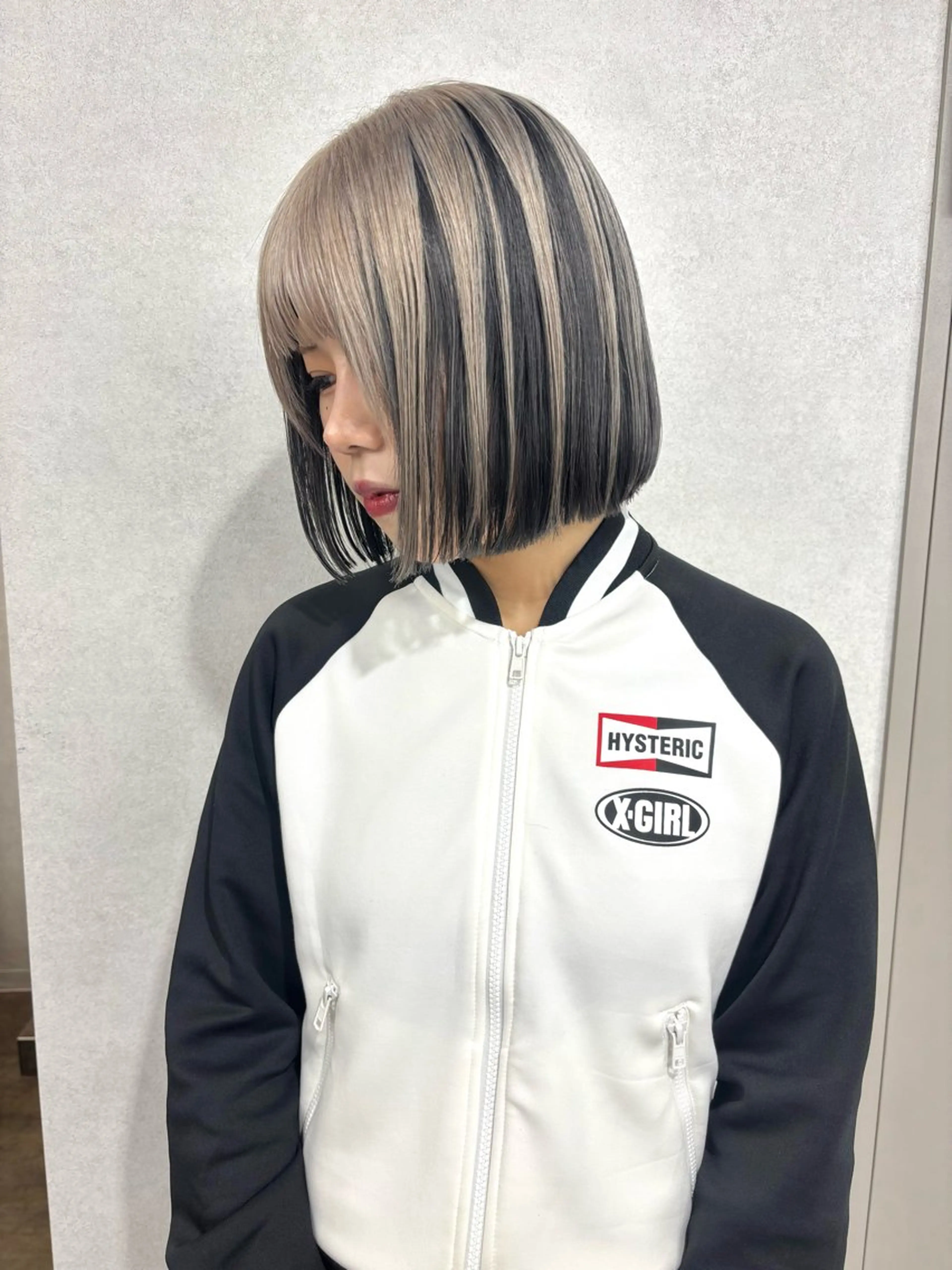 ショート カラー レイヤー/透明感 カラー💘akariのヘアスタイル