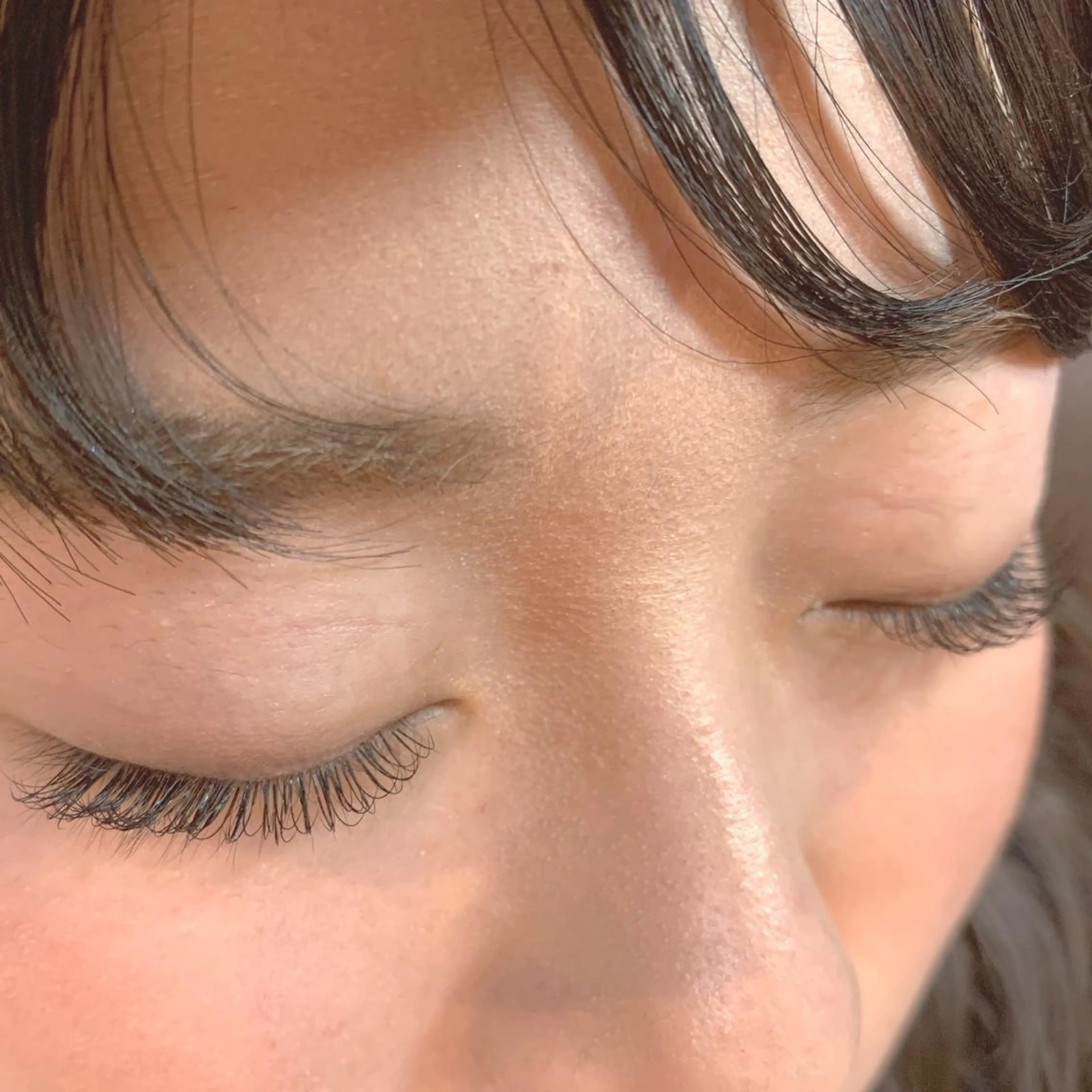 マツエク・マツパ 清水 茜の眉毛・アイブロウイメージ