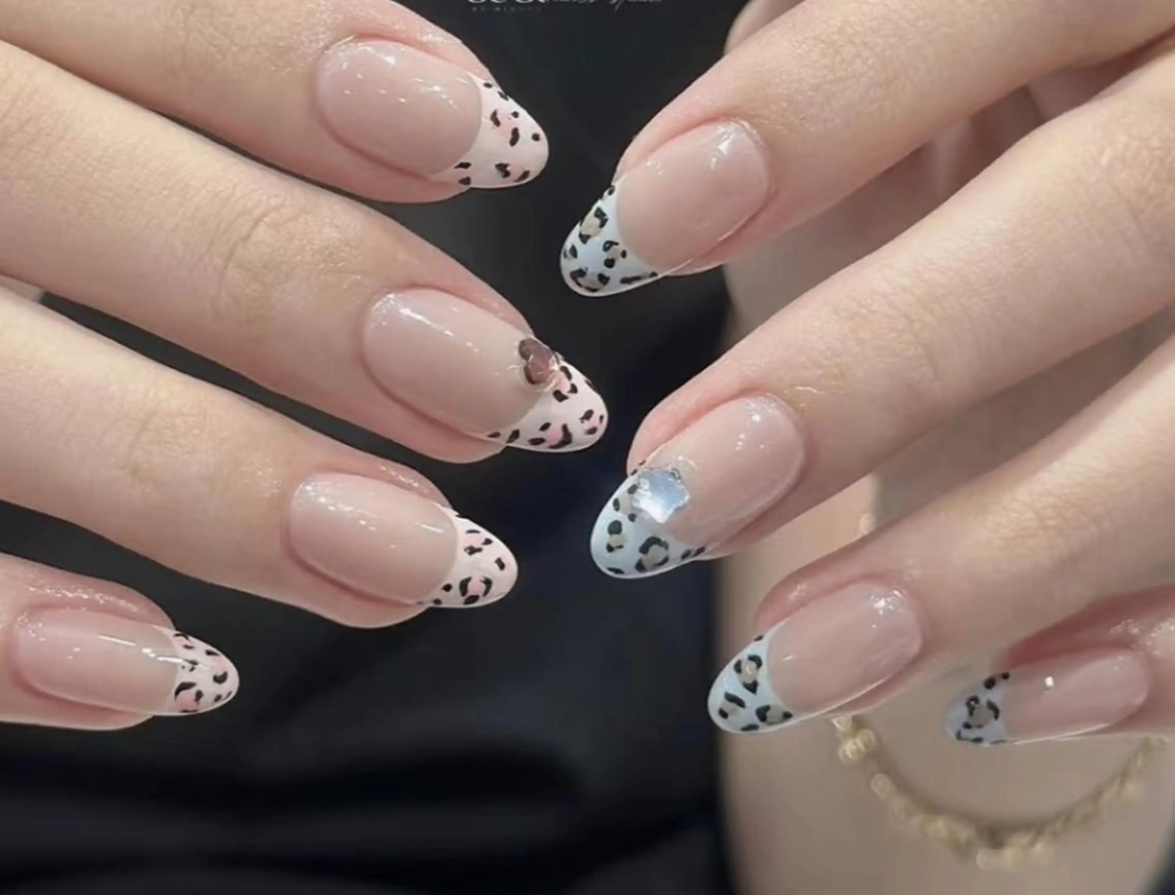 ネイル ハンドネイル 🎀 NaNa_nailのネイルデザイン