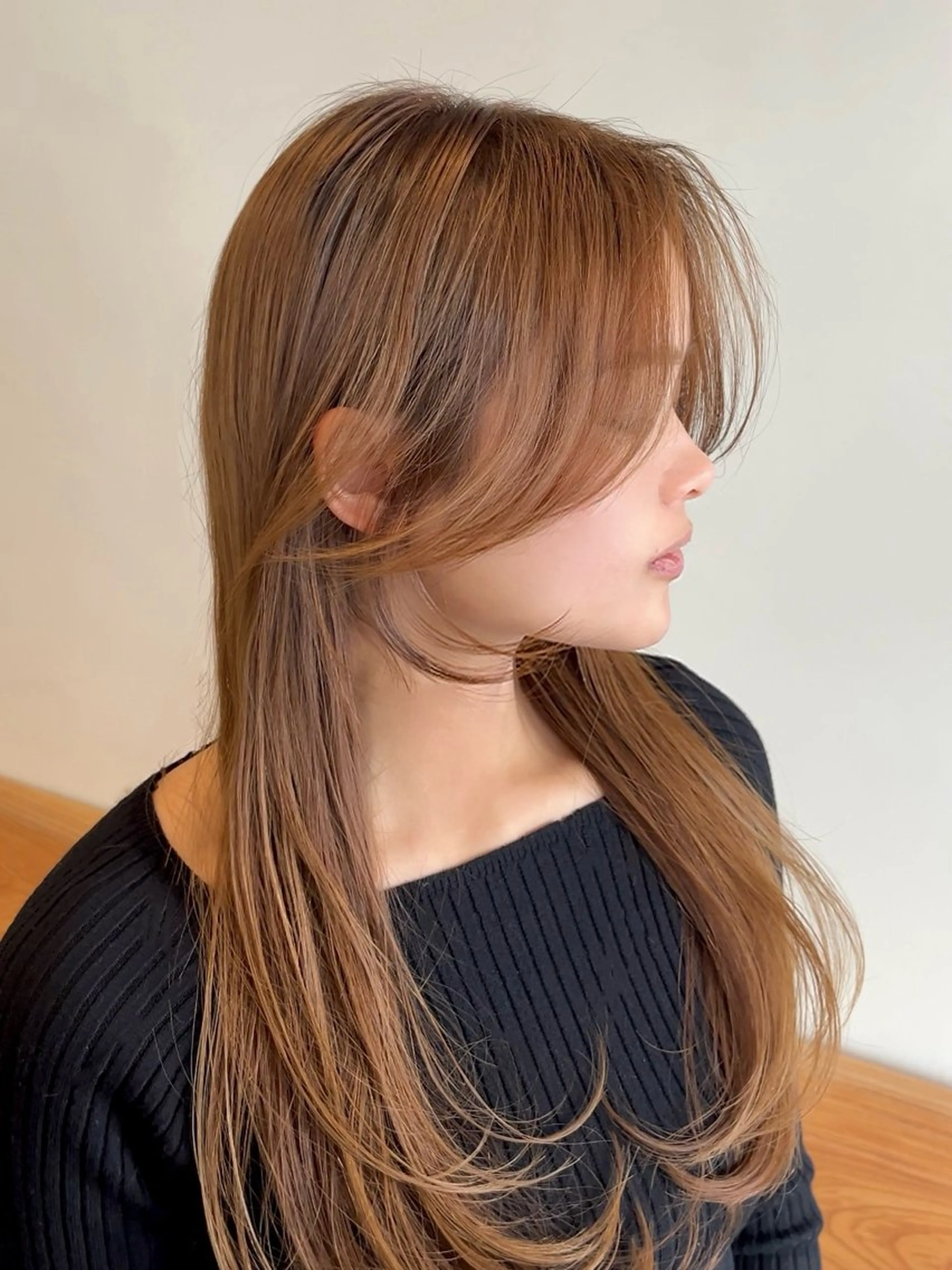 ロング カラー ショートボブ ブルーカラー ブルーグレー ブルーグレージュ グレージュ カット ヘアカラー i.Ehime所属・VIEW EHIME 齋藤  あつきのヘアスタイル