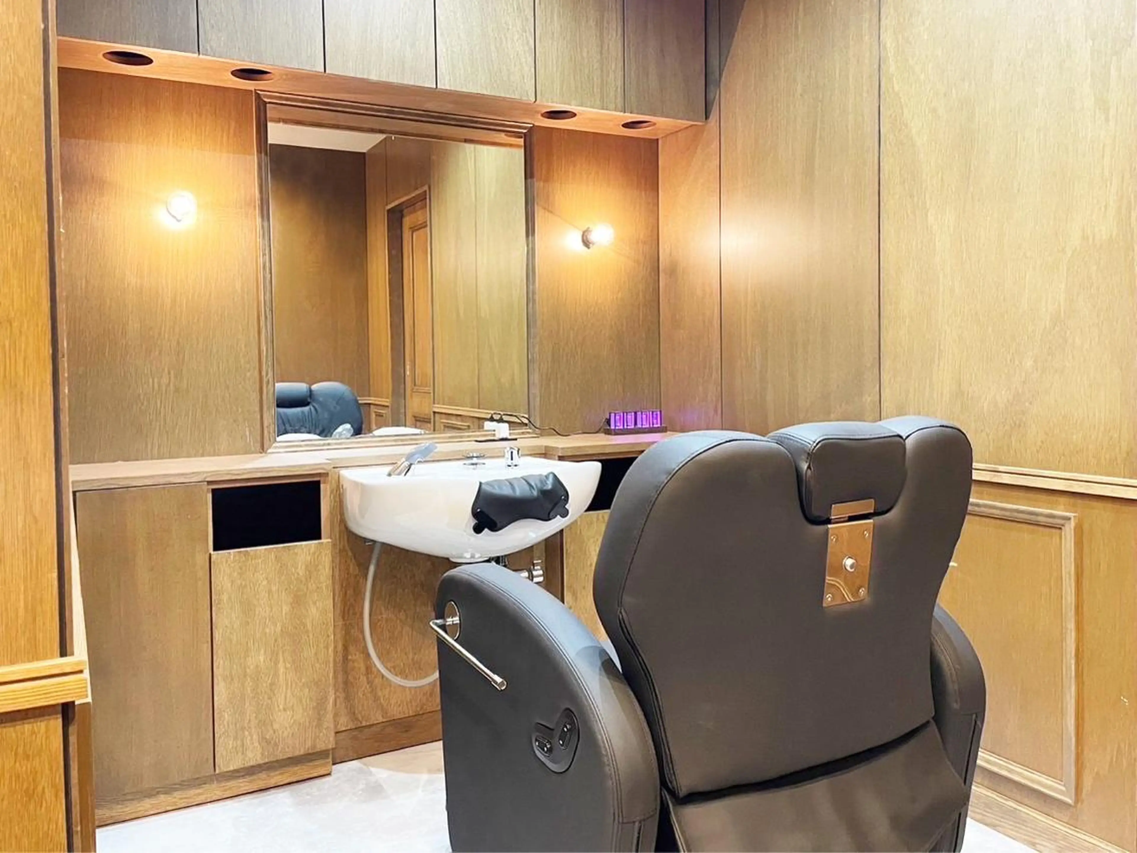 メンズ フェードカット カット パーマ Bar Ber  AFRO所属・本町No1カット集団 AFROのヘアスタイル