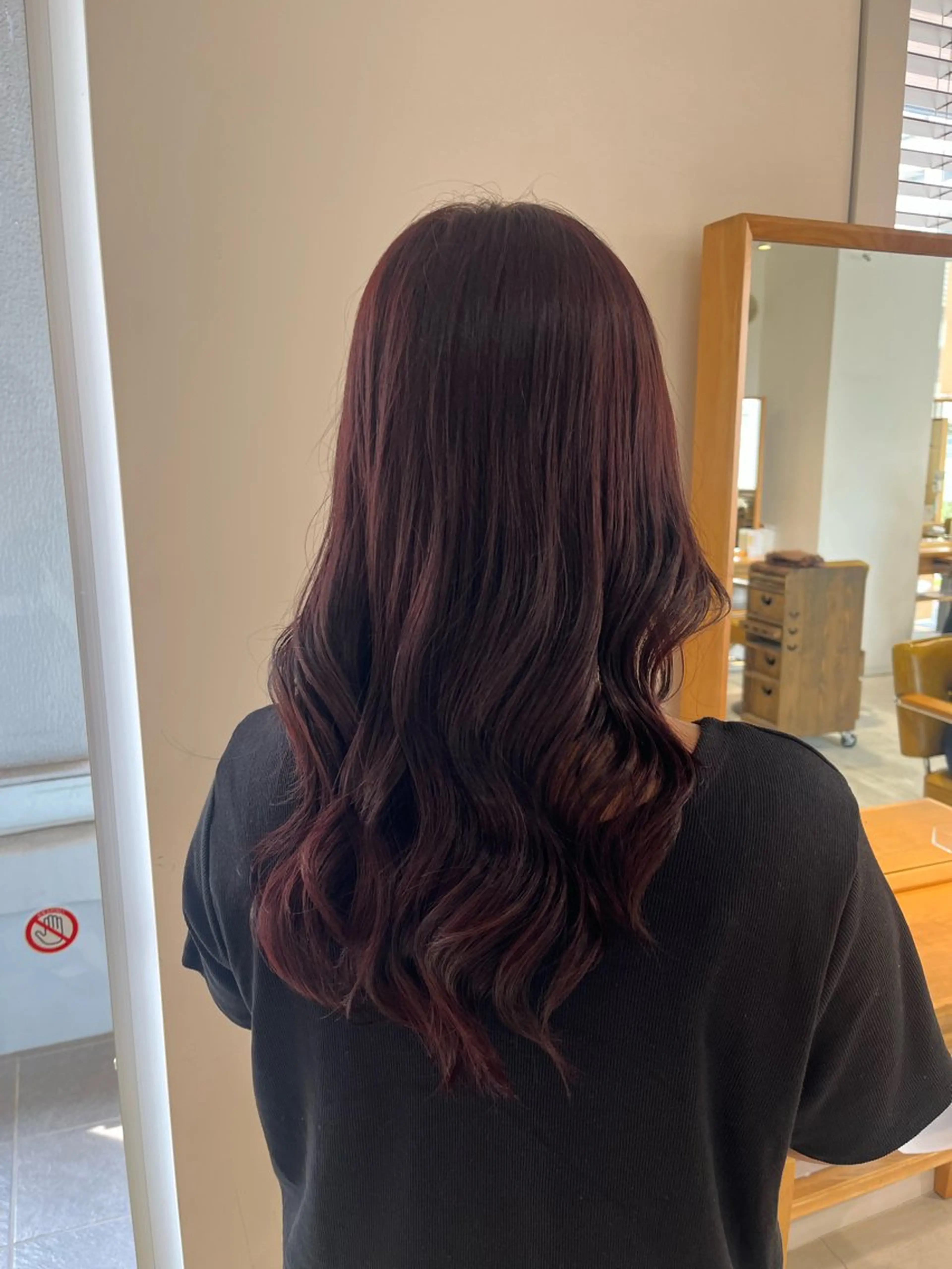 カラー ヘアカラー 和泉田 真白のヘアスタイル