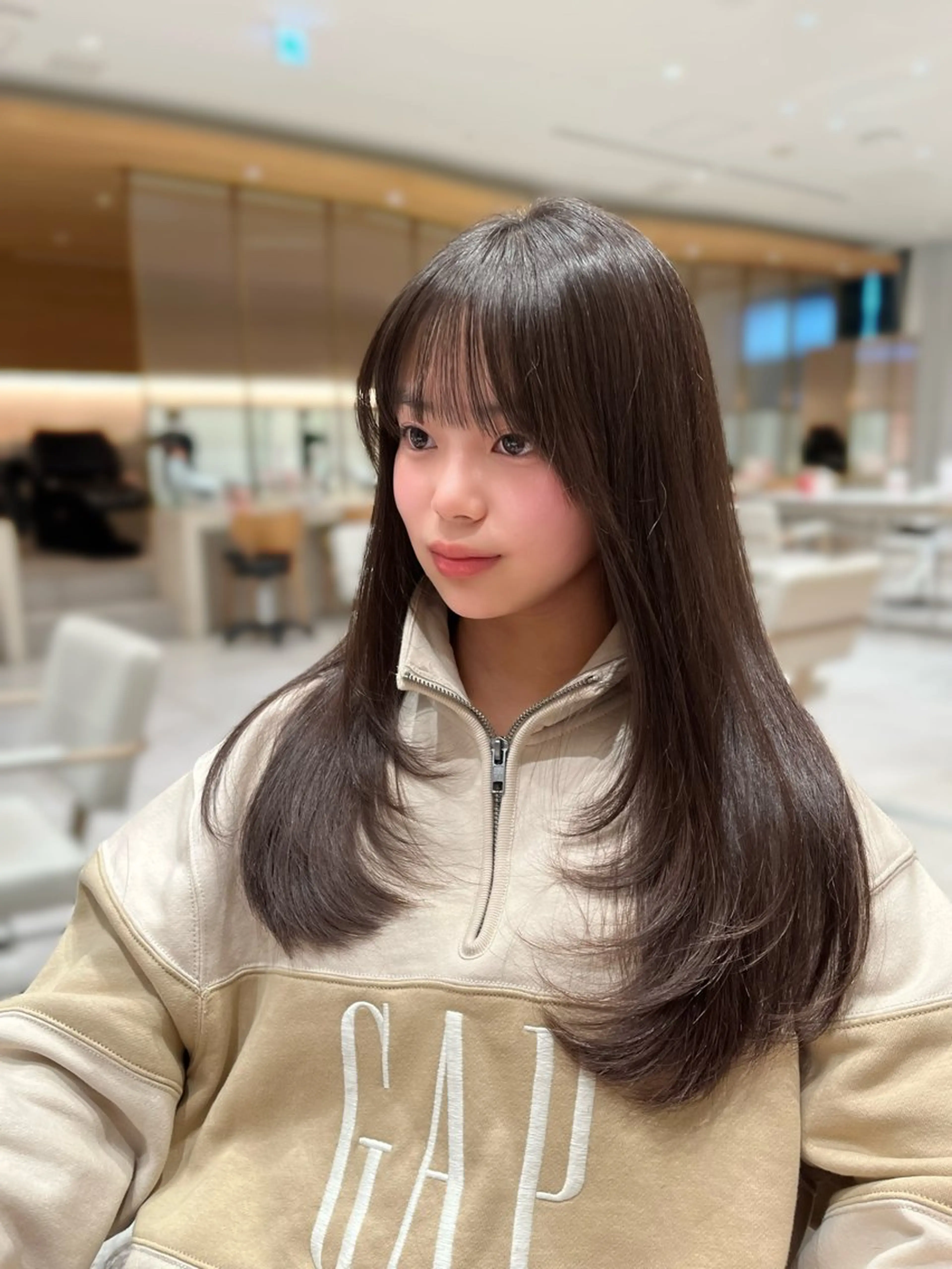 ロング ロング シースルーバング トリートメント 透明感カラー/似合わ せ前髪/柴田礼空のヘアスタイル