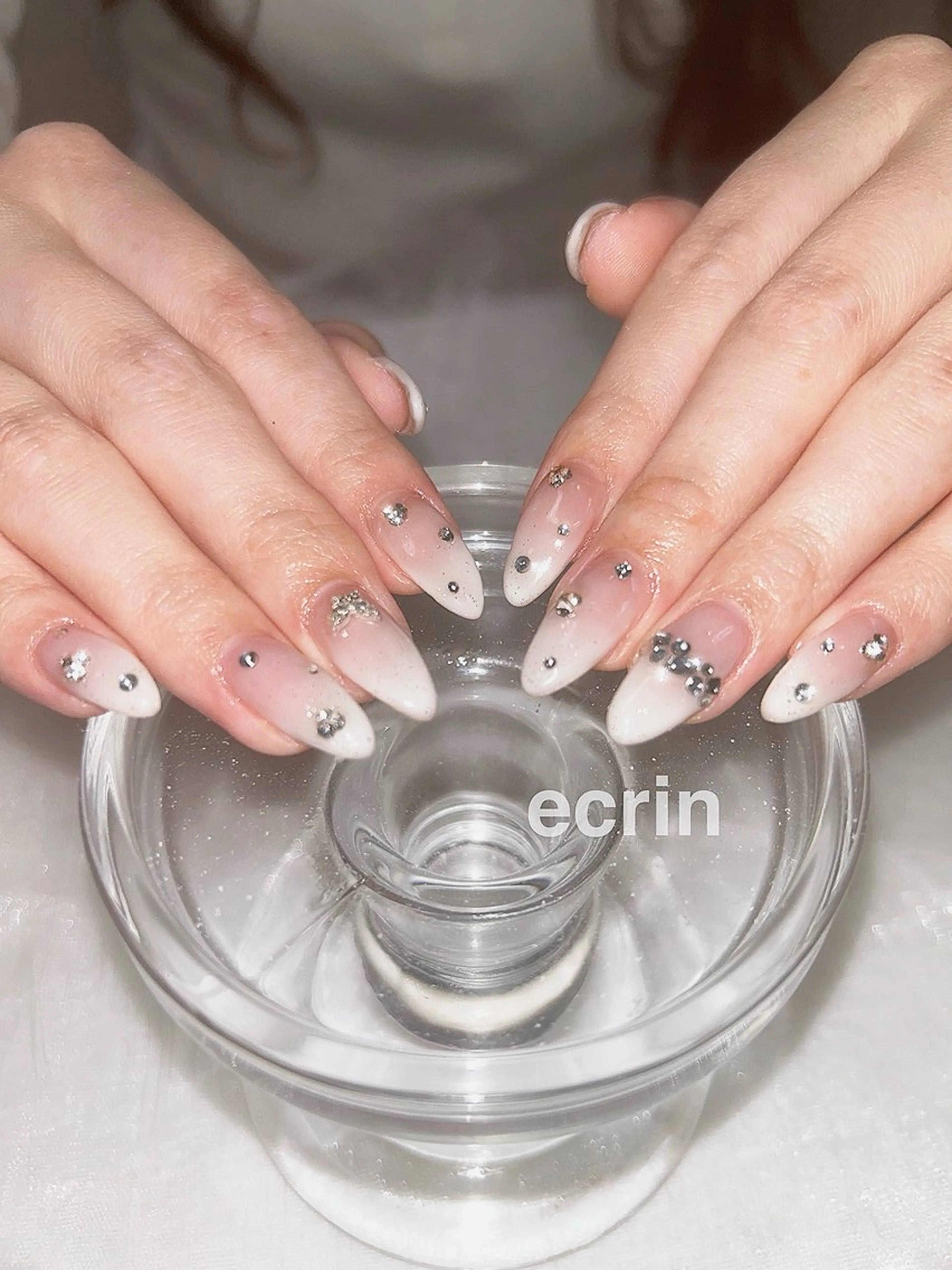 ネイル ハンドネイル ecrin (エクラン)のネイルデザイン