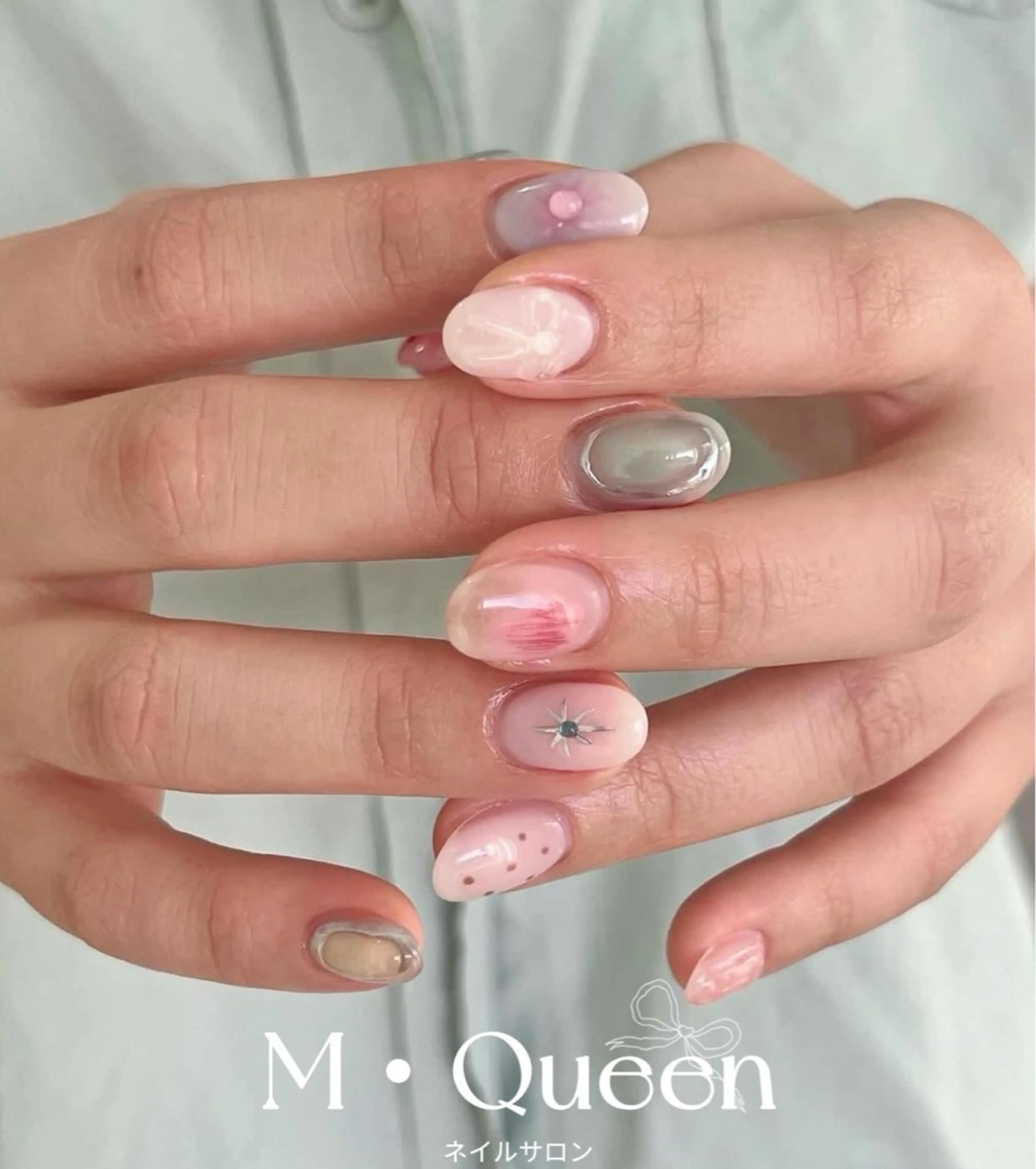 ネイル MQueen ネイルサロンマルのネイルデザイン