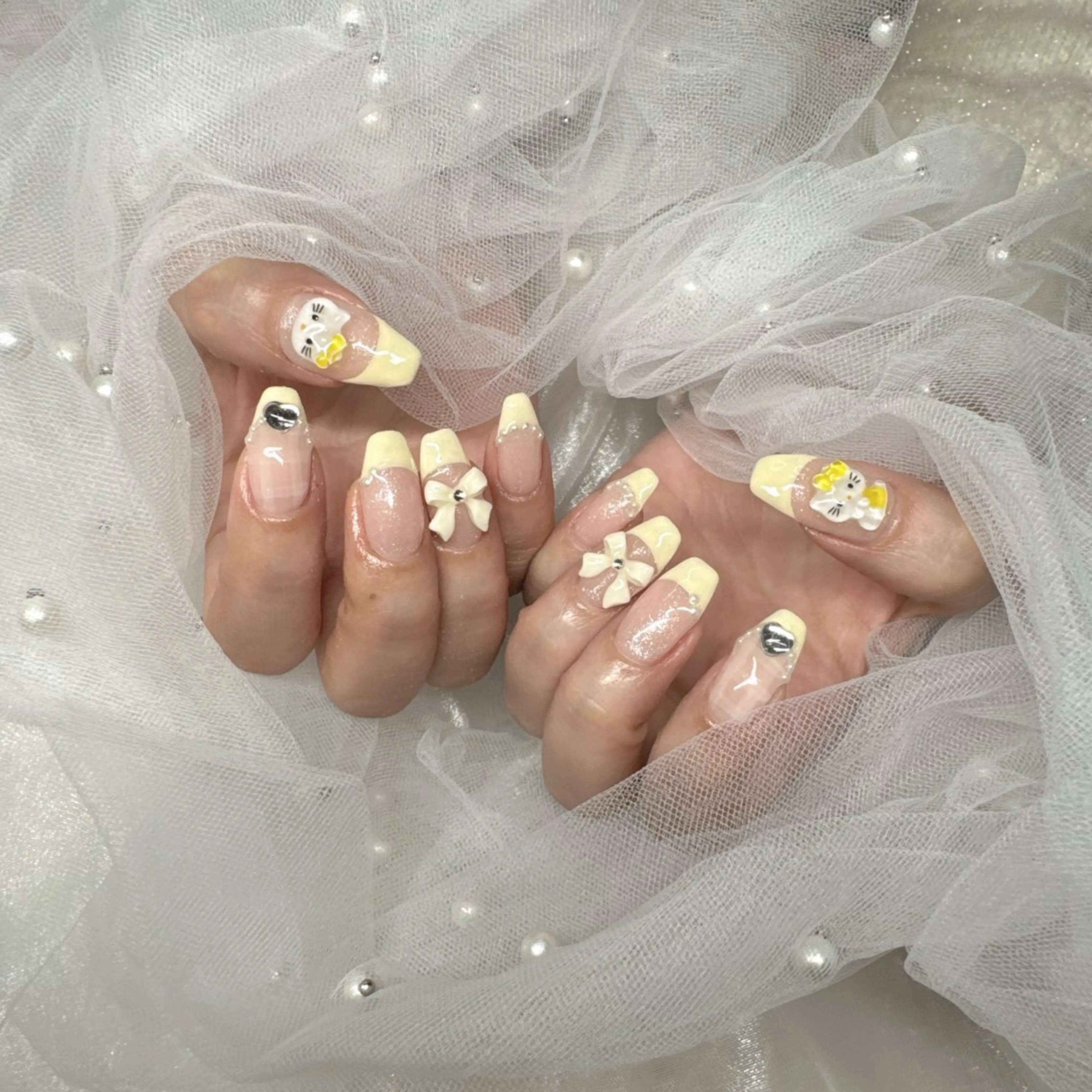 ネイル ☁️BLITZ 🎀笠原雪音🎀のネイルデザイン