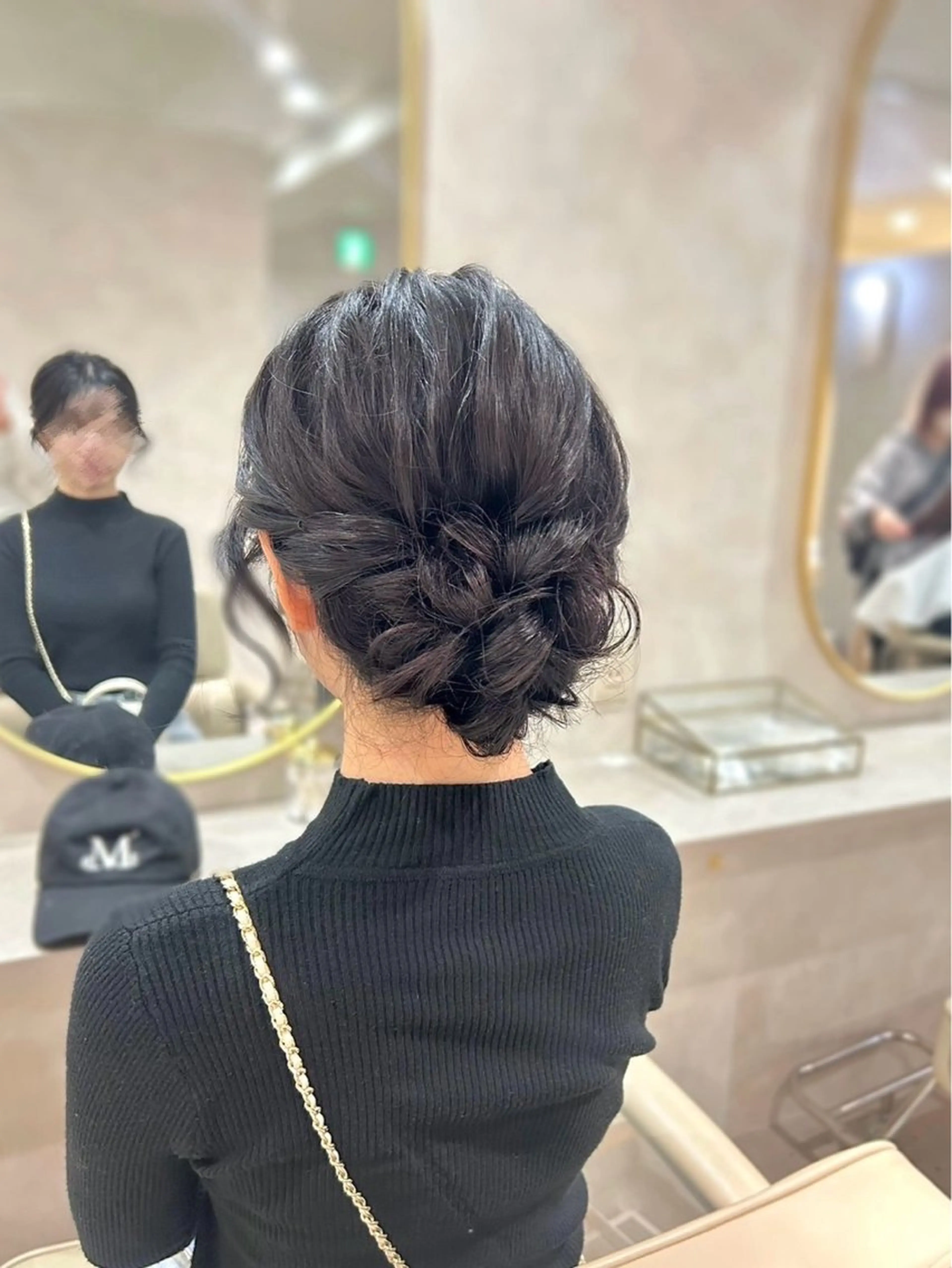 ヘアセット【低めアップ】練習モデルの写真