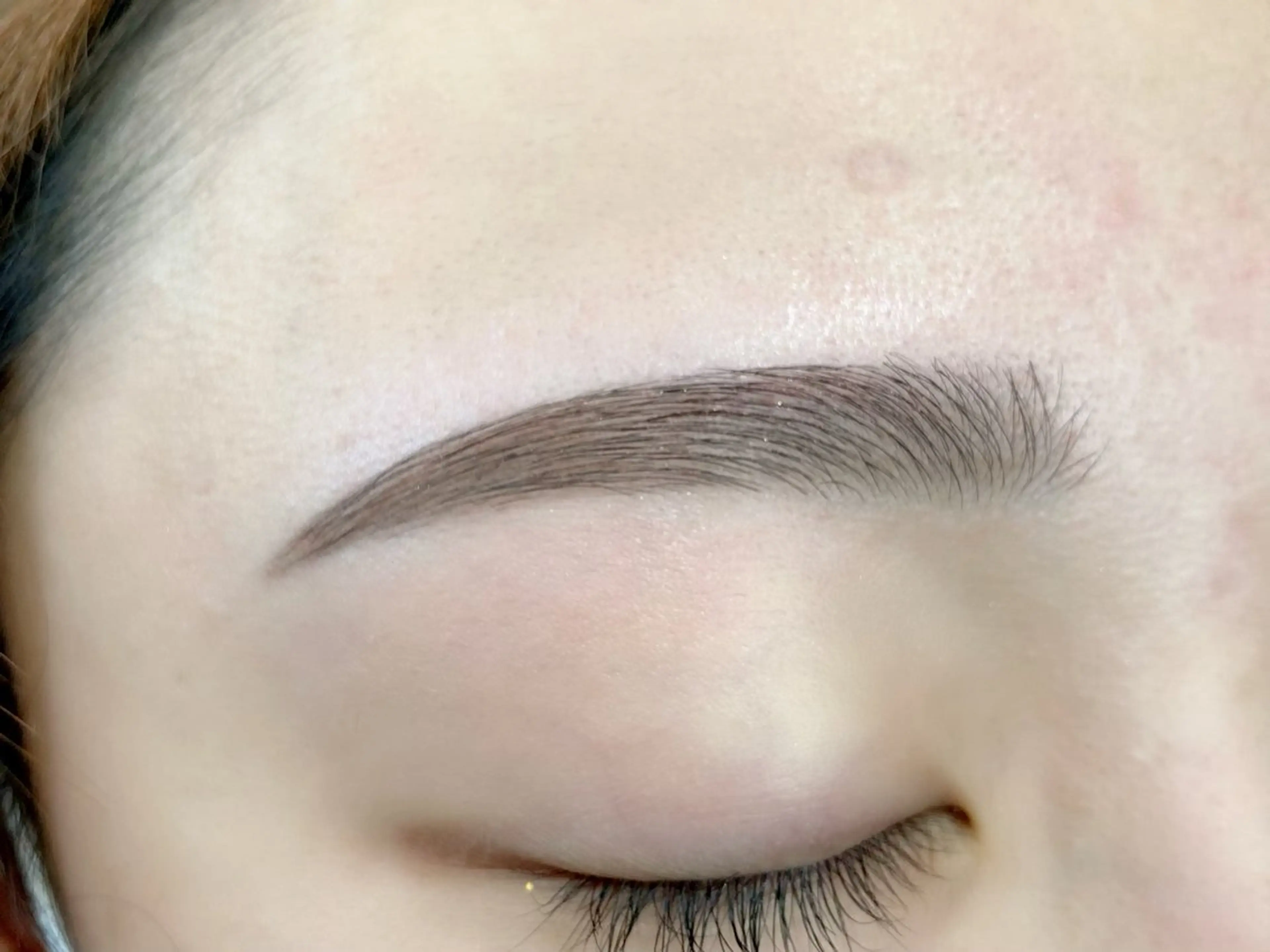 アイブロウ B's はしばの眉毛・アイブロウイメージ