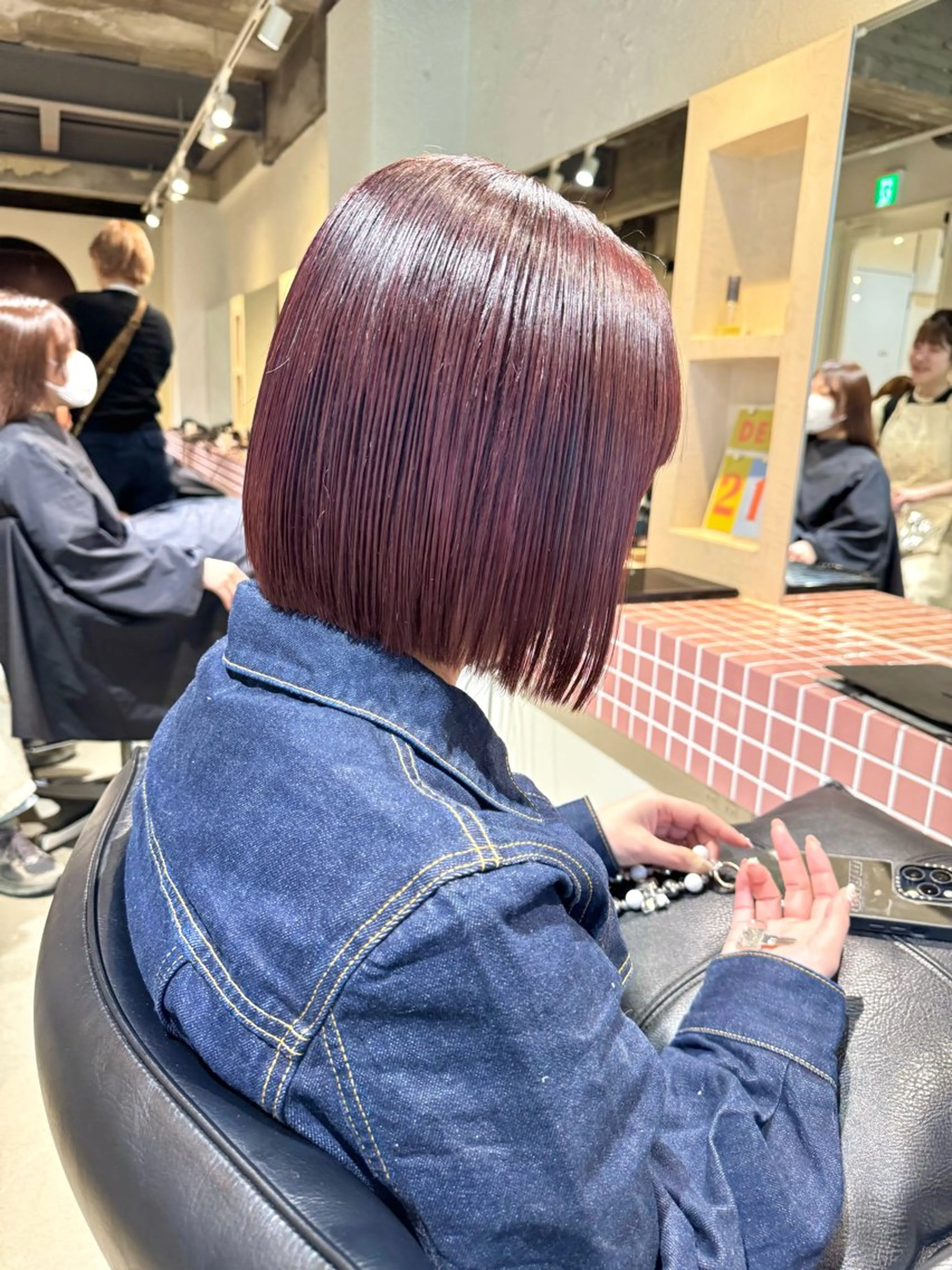 ショート カラー 切りっぱなしボブ ショートボブ アッシュ ベージュカラー グレージュ 髪質改善マスター 長尾勇弥/梅田中津のヘアスタイル