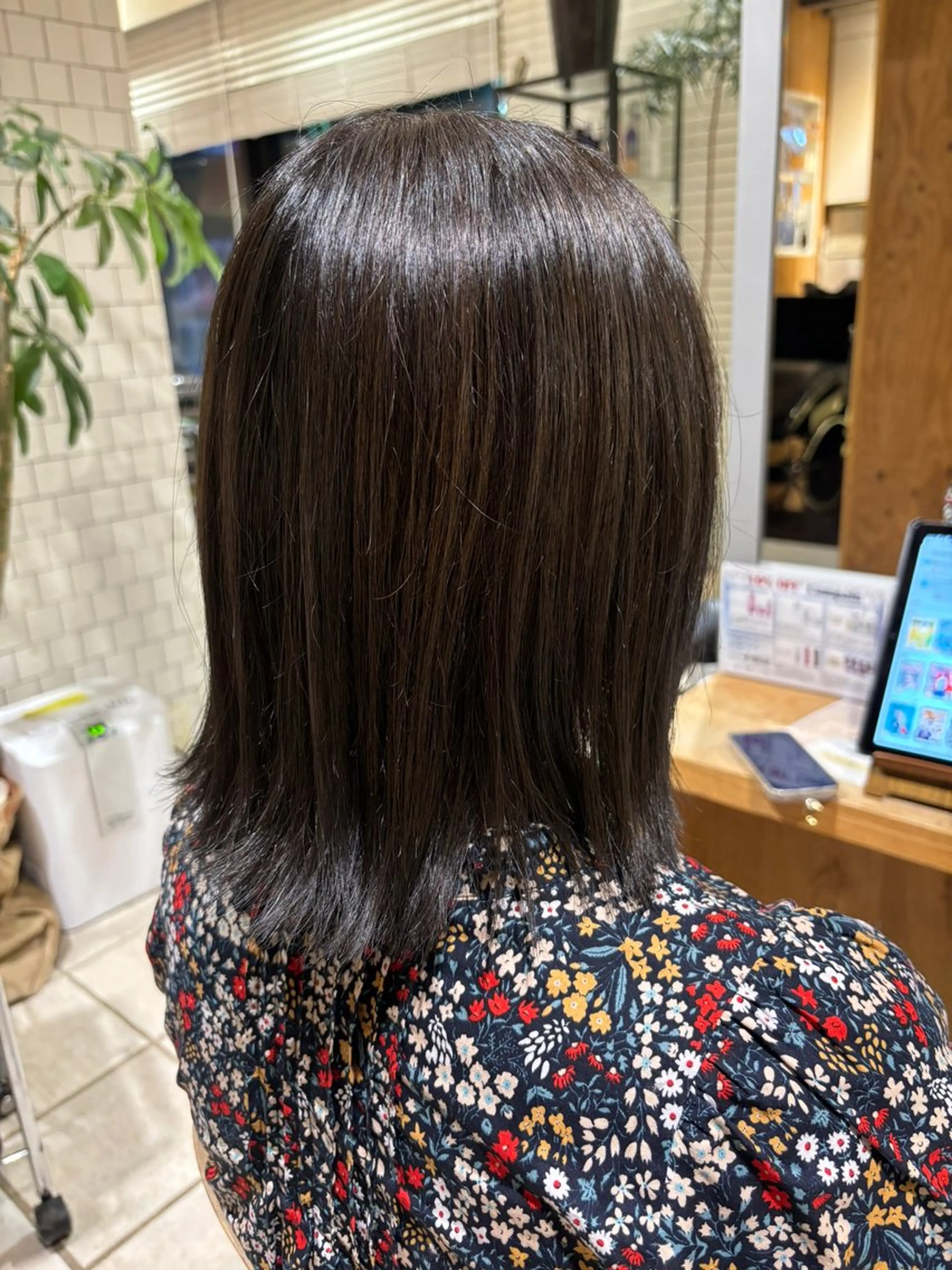 ミディアム カラー 伊藤 樹生のヘアスタイル