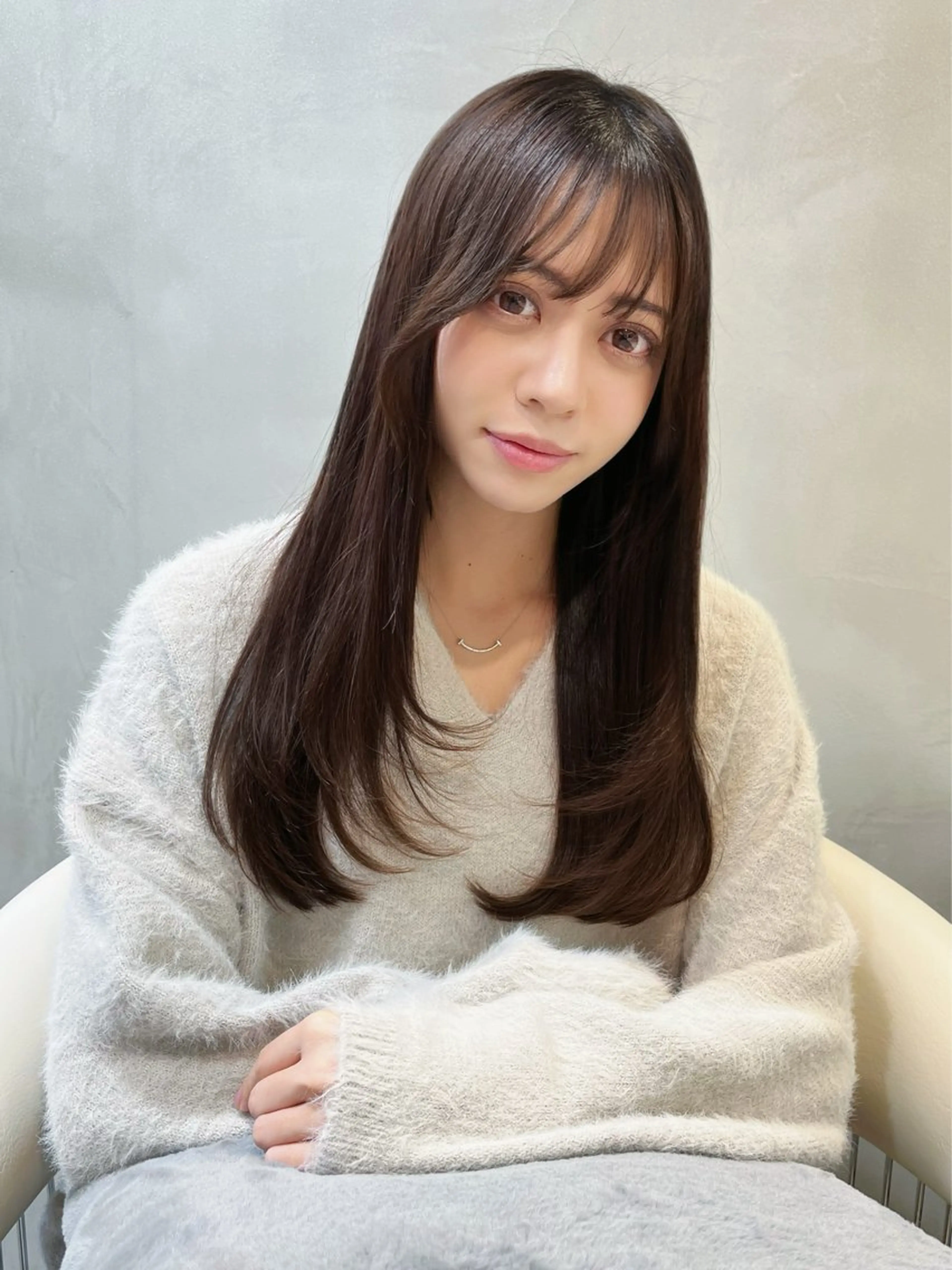ロング カラー ベージュカラー グレージュ 顔周りカット 韓国風ヘア レイヤーカット レイヤーカット、ボブ GLROWのヘアスタイル