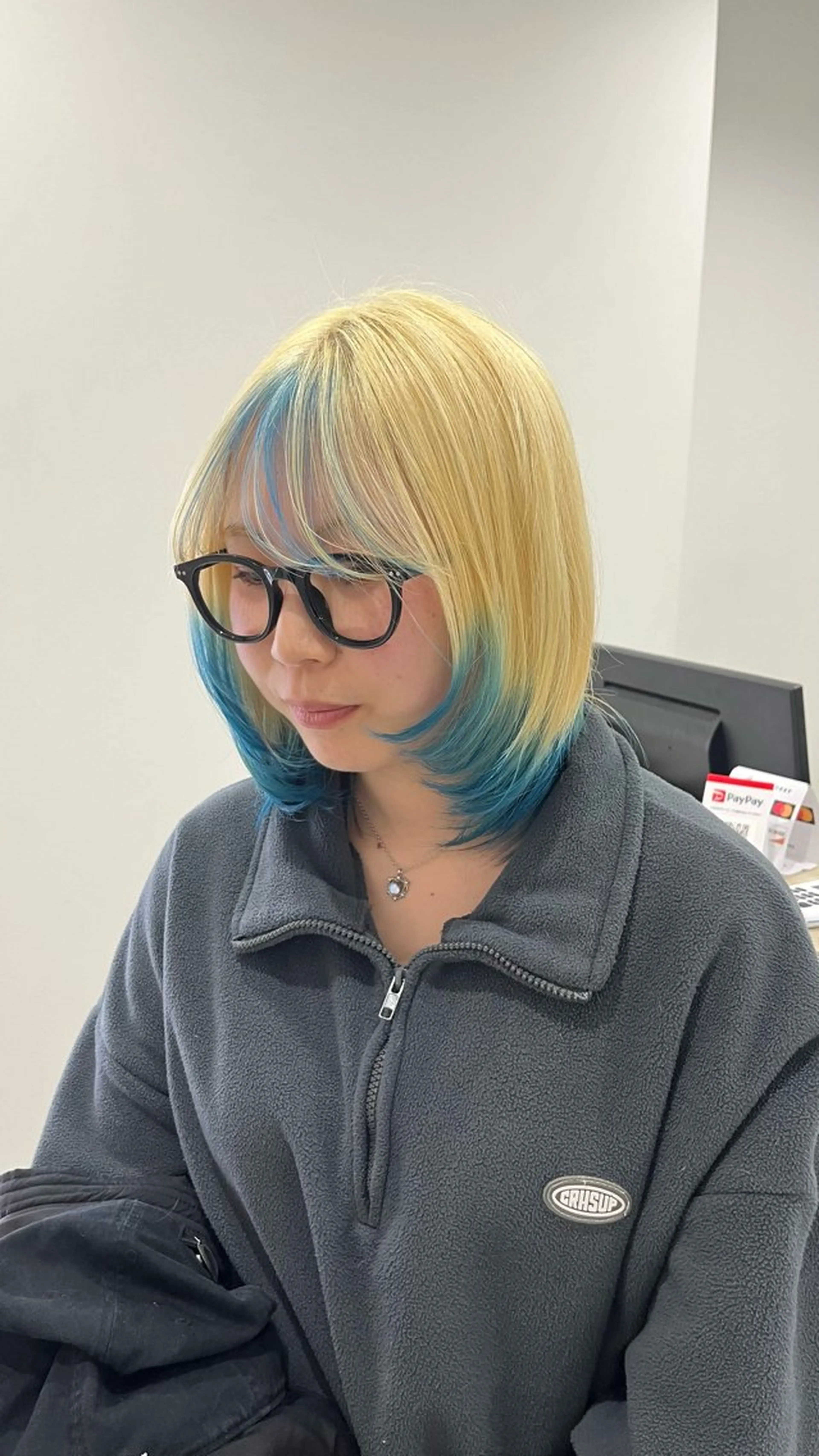 ミディアム カラー デザインカラー ヘアカラー 橋本 保奈美のヘアスタイル