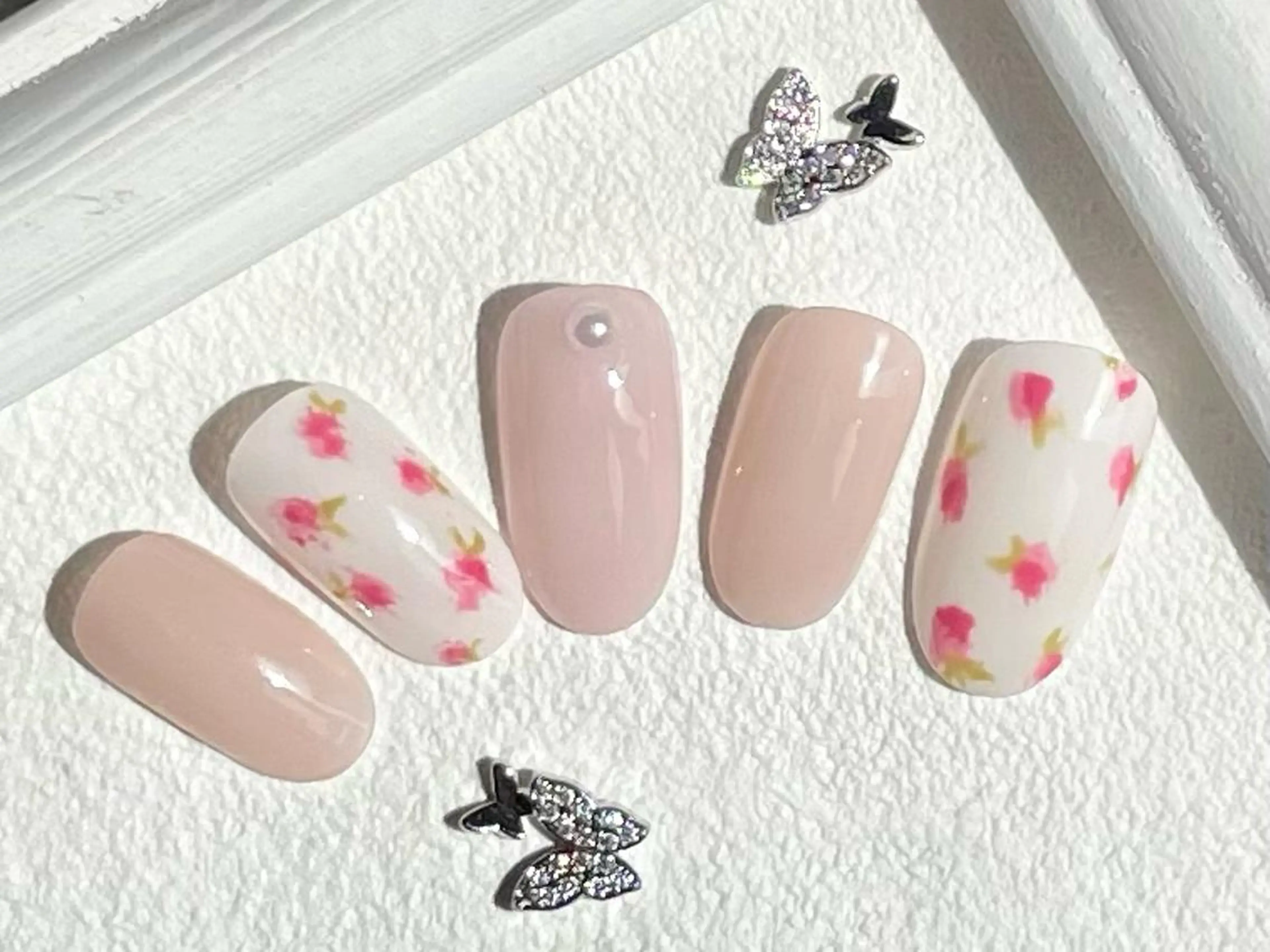 ネイル ささき れいなのネイルデザイン