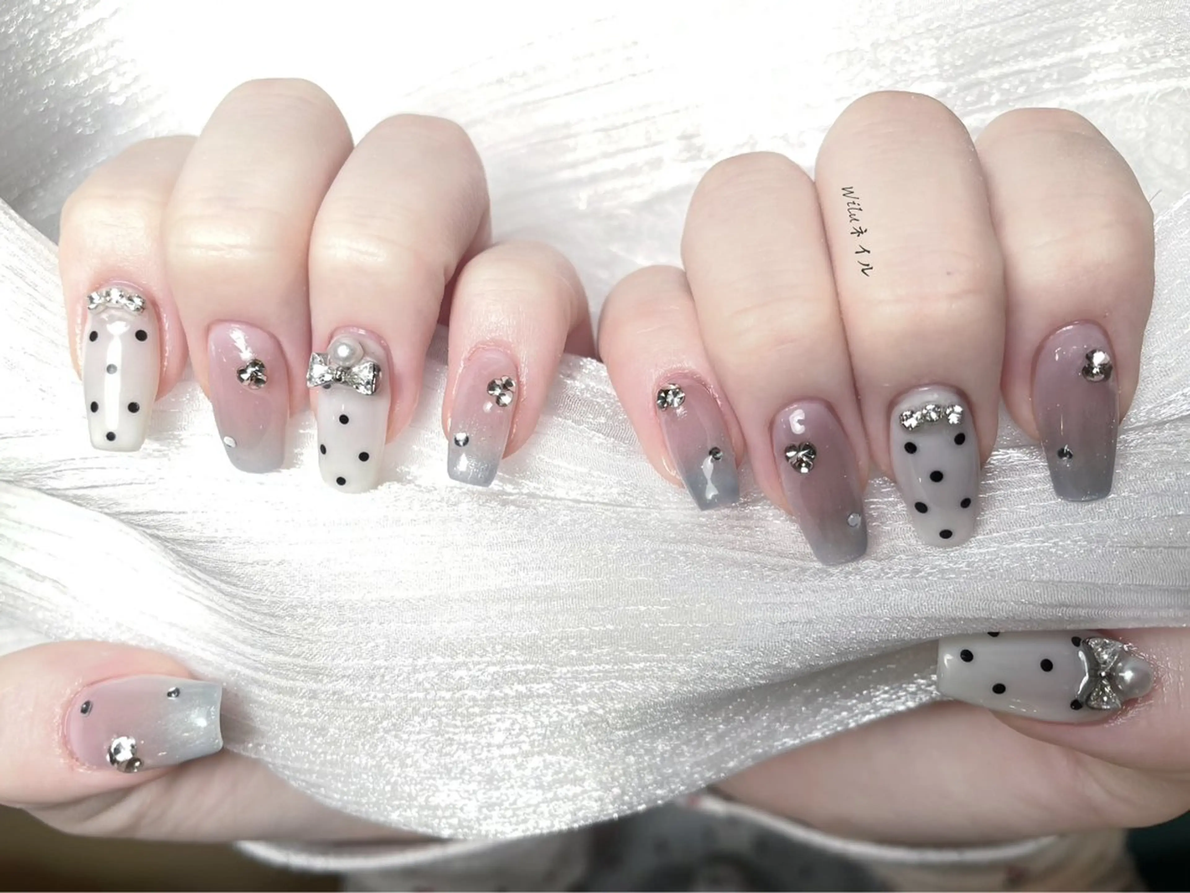 ネイル ハンドネイル パラジエル専門 wilu 二子玉川店のネイルデザイン