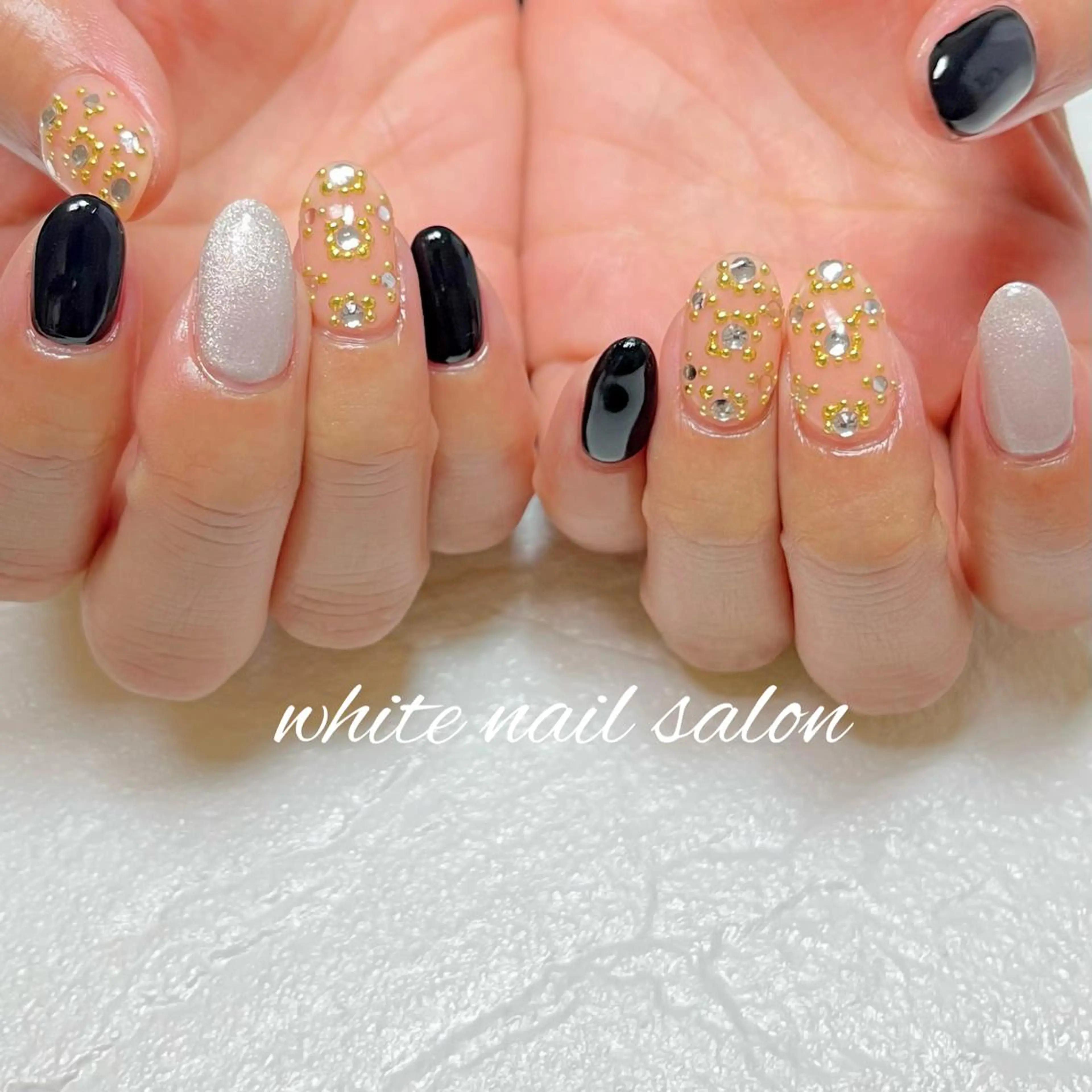 ネイル フットネイル ジェルネイル ハードジェル ラメ(グリッター) 持ち込み ハンドネイル white nail salonのネイルデザイン