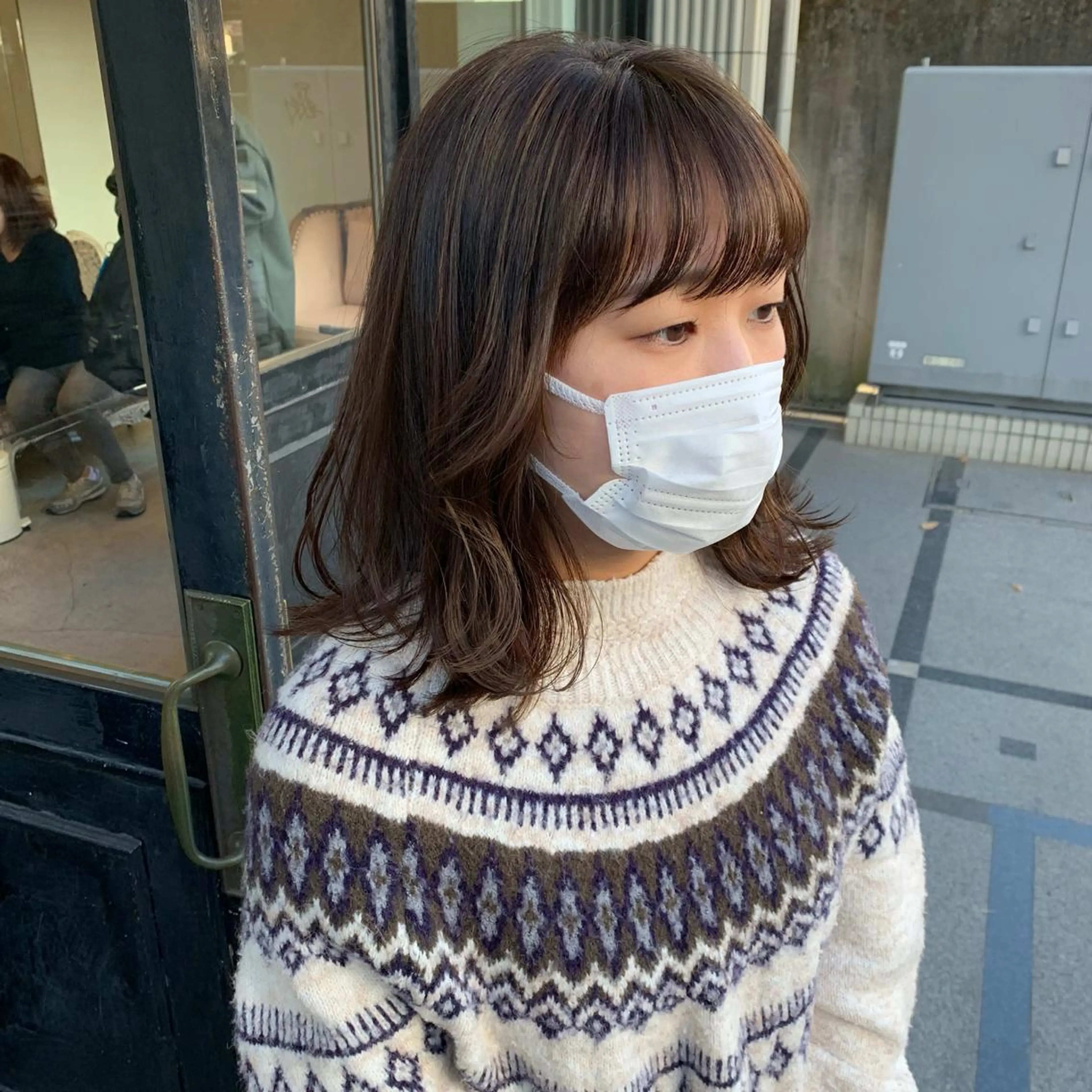 ミディアム カラー カット ヘアカラー SAKINO. ベージュカラーのヘアスタイル