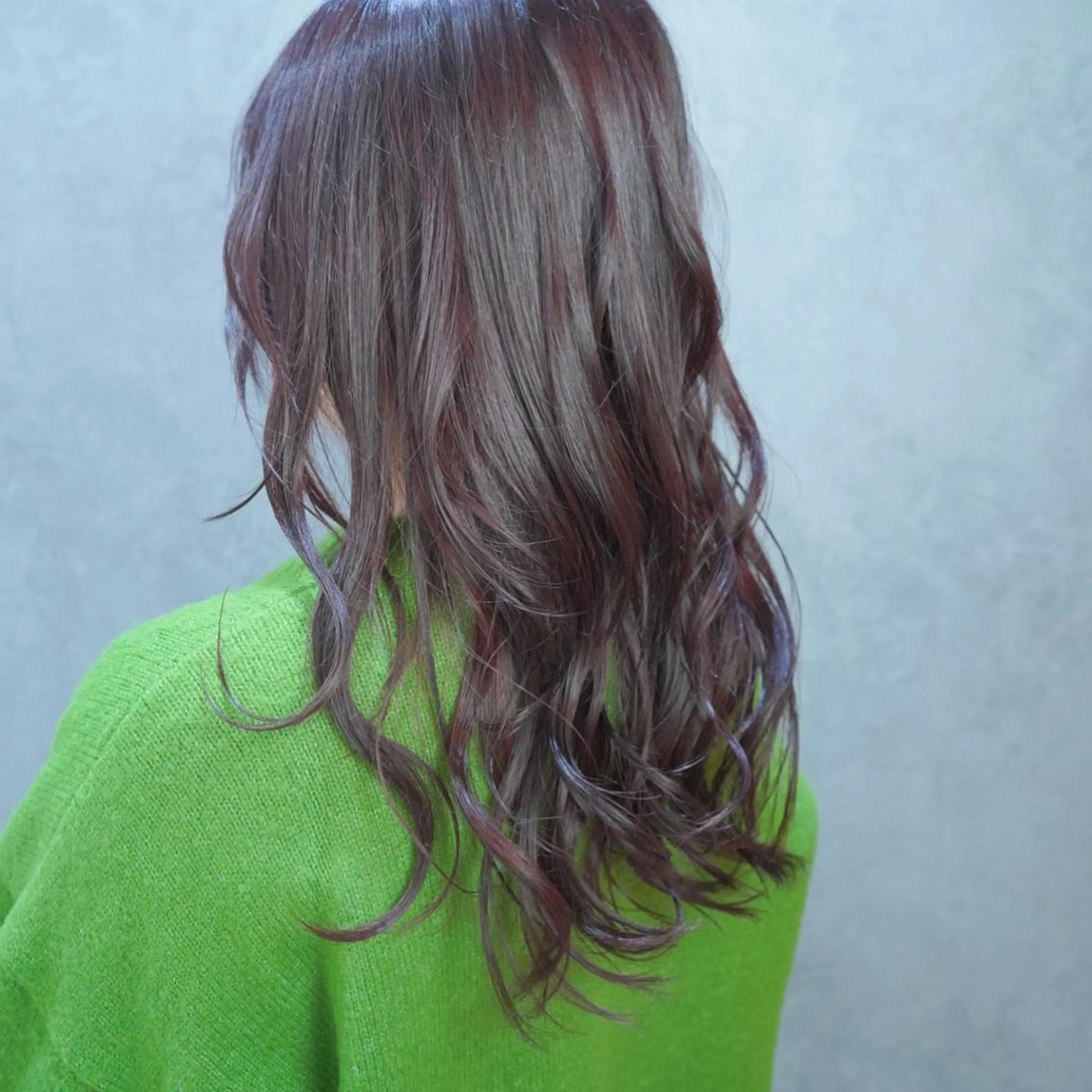 うる艶イノアカラー+ミルボントリートメント¥13200→ ¥8900の写真