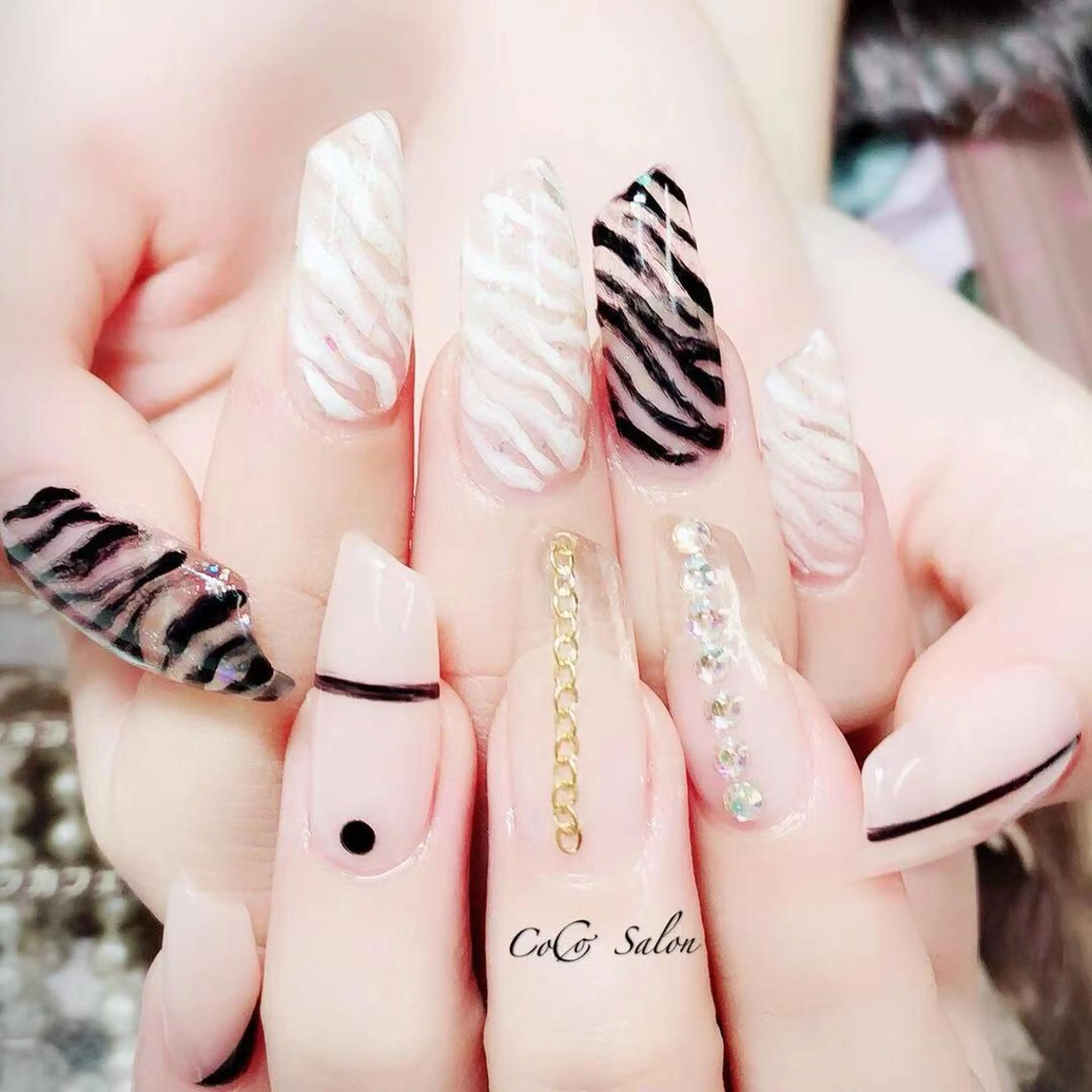 ネイル CoCoSalon ネイル/まつ毛予約のネイルデザイン