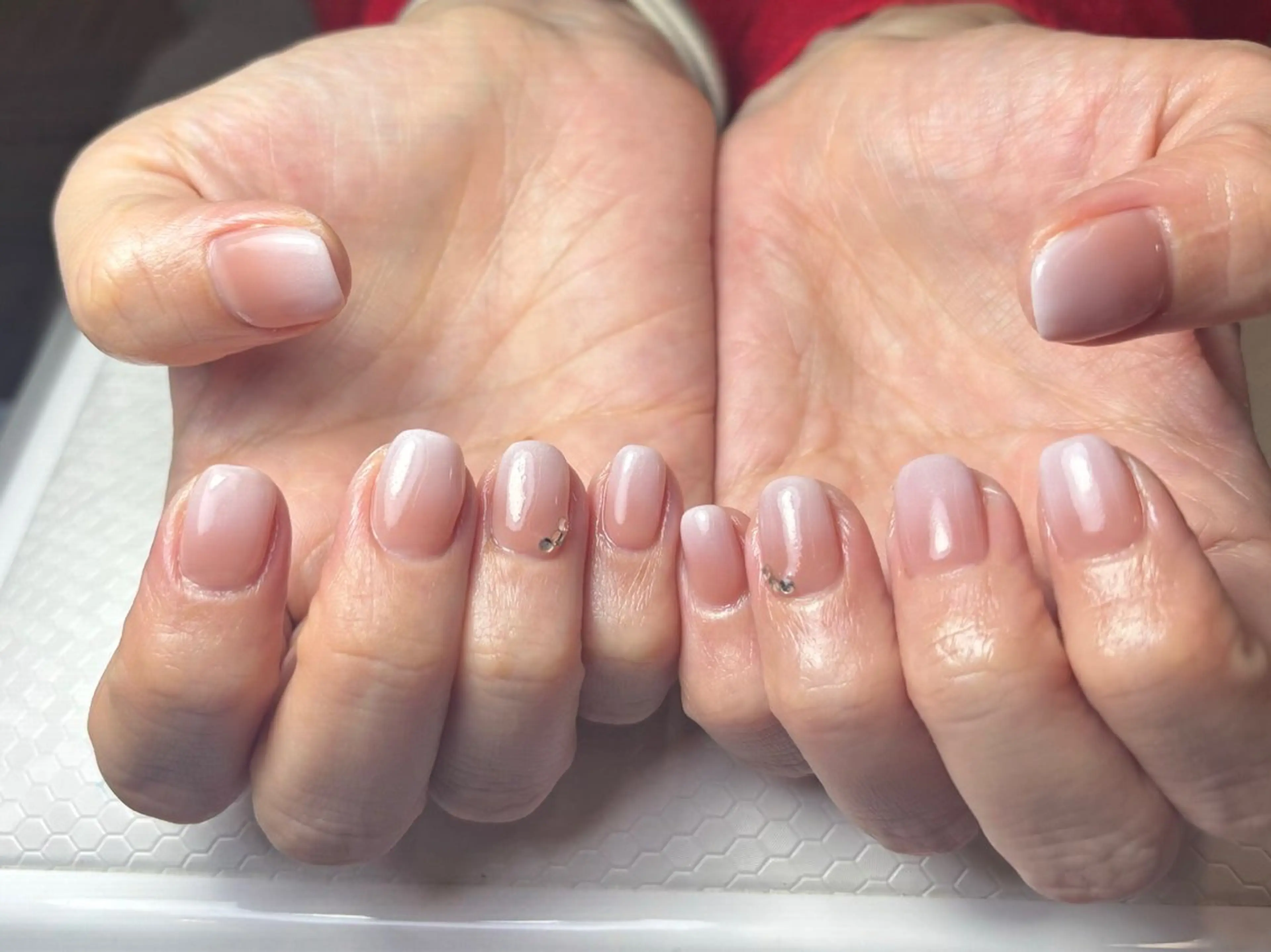 ネイル チークネイル 長さ出し フットネイル フレンチネイル ジェルネイル Niko nailサロンのネイルデザイン