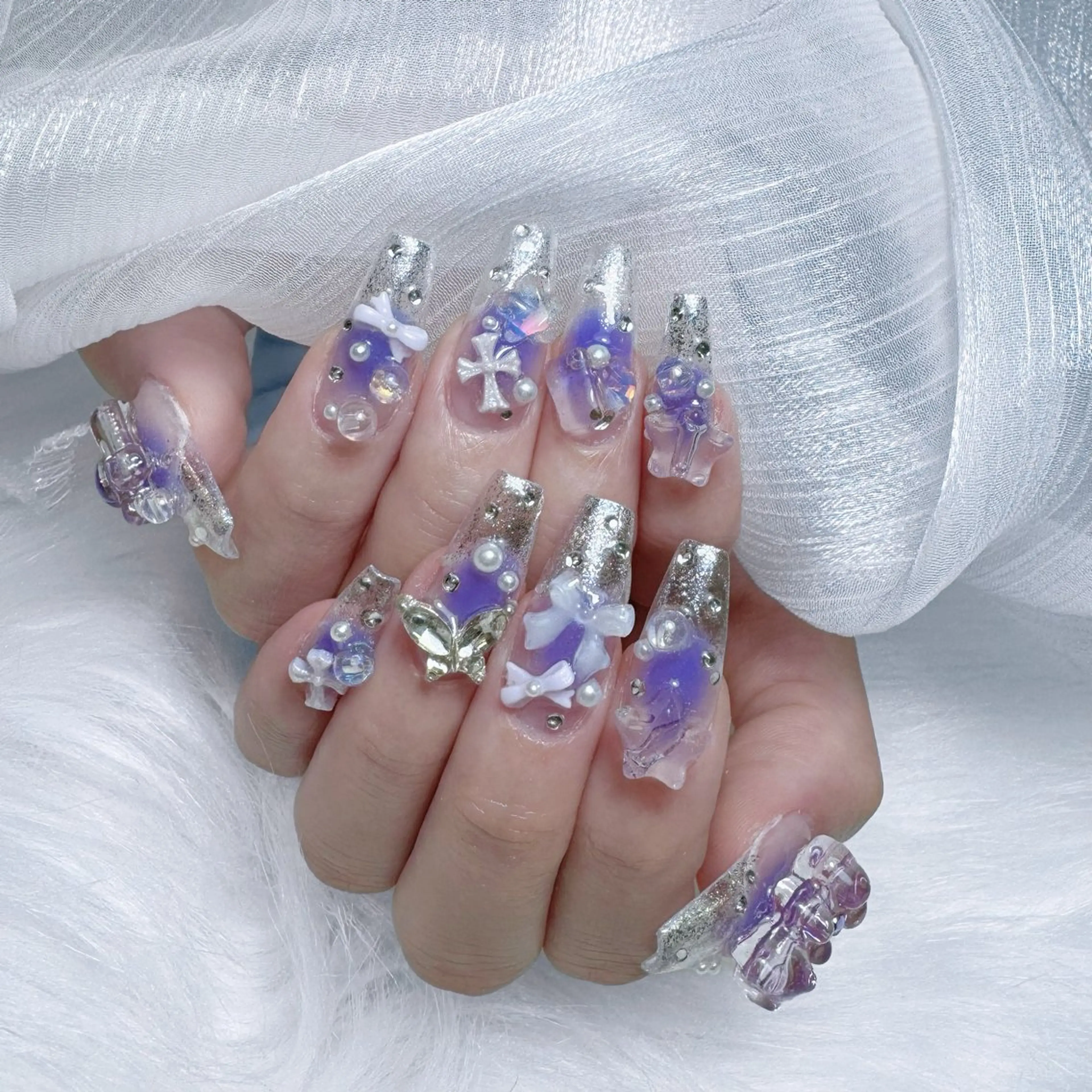 ネイル クリアネイル ハート 韓国ネイル スカルプネイル 夏ネイル ハンドネイル Melody Nail所属・Melody 3D/スカルプ専門店のネイルデザイン