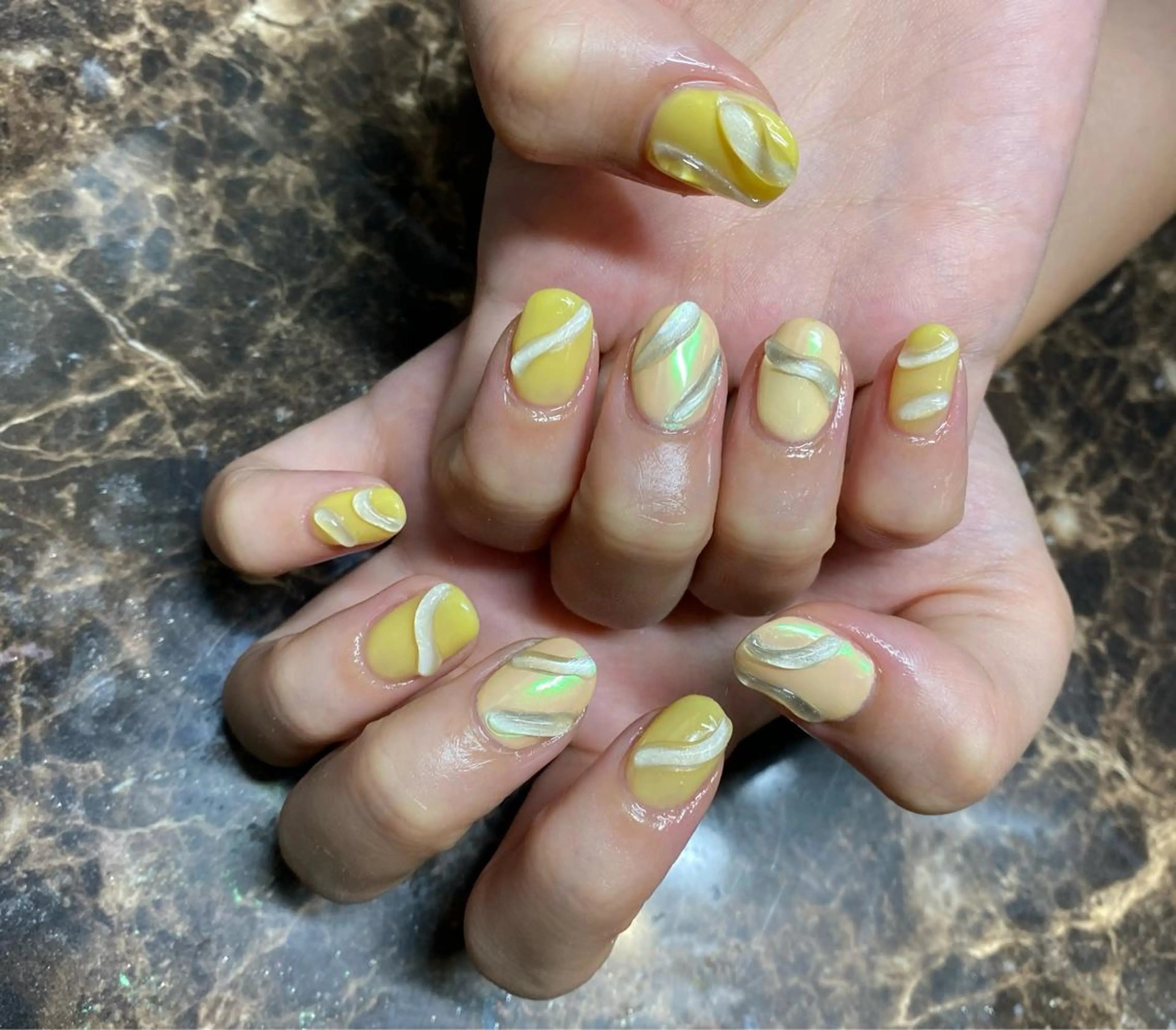 ネイル IROHA Nail 矢掛萌子のネイルデザイン