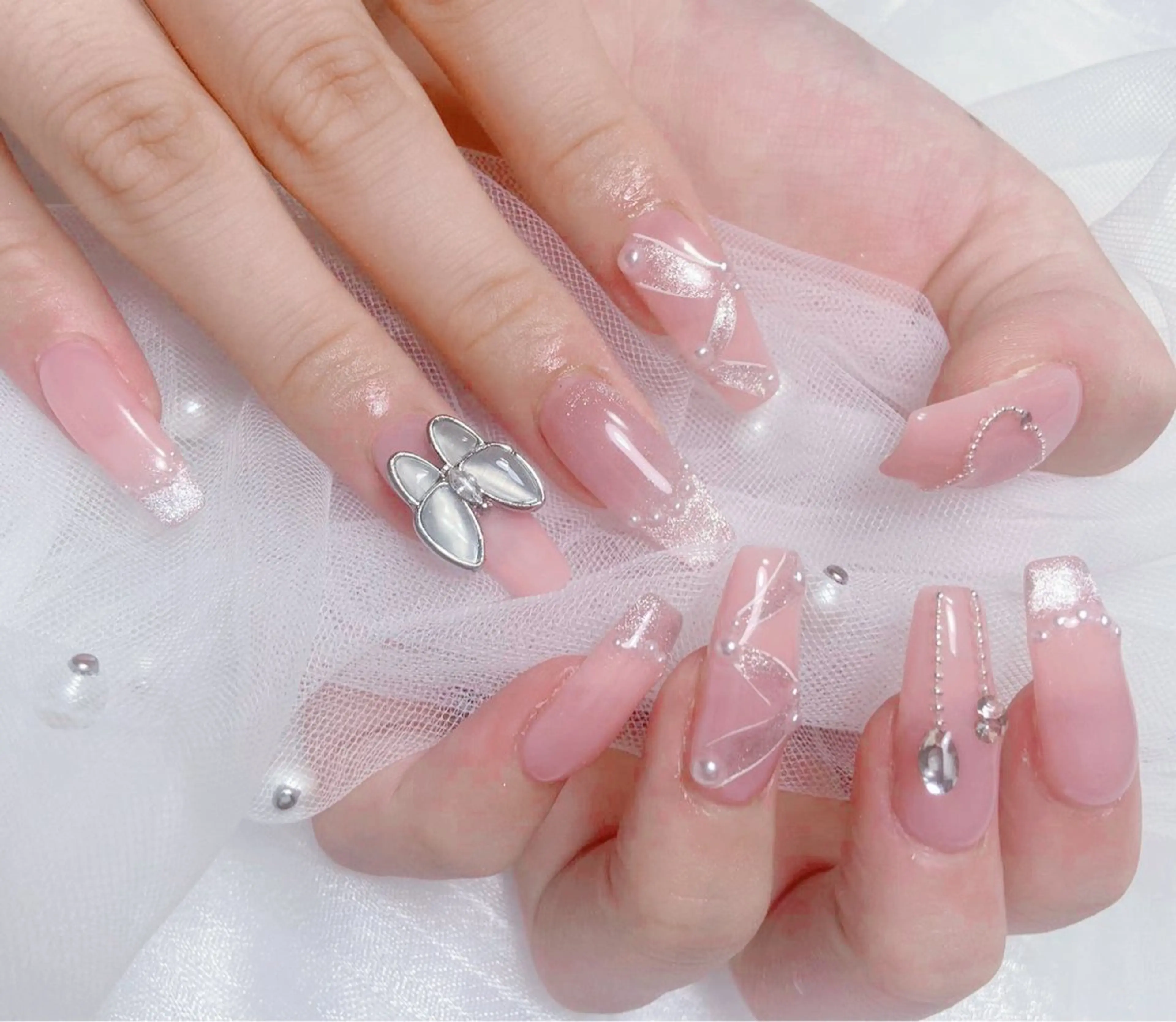 ネイル ハンドネイル ミント　ネイルサロン 横浜店のネイルデザイン