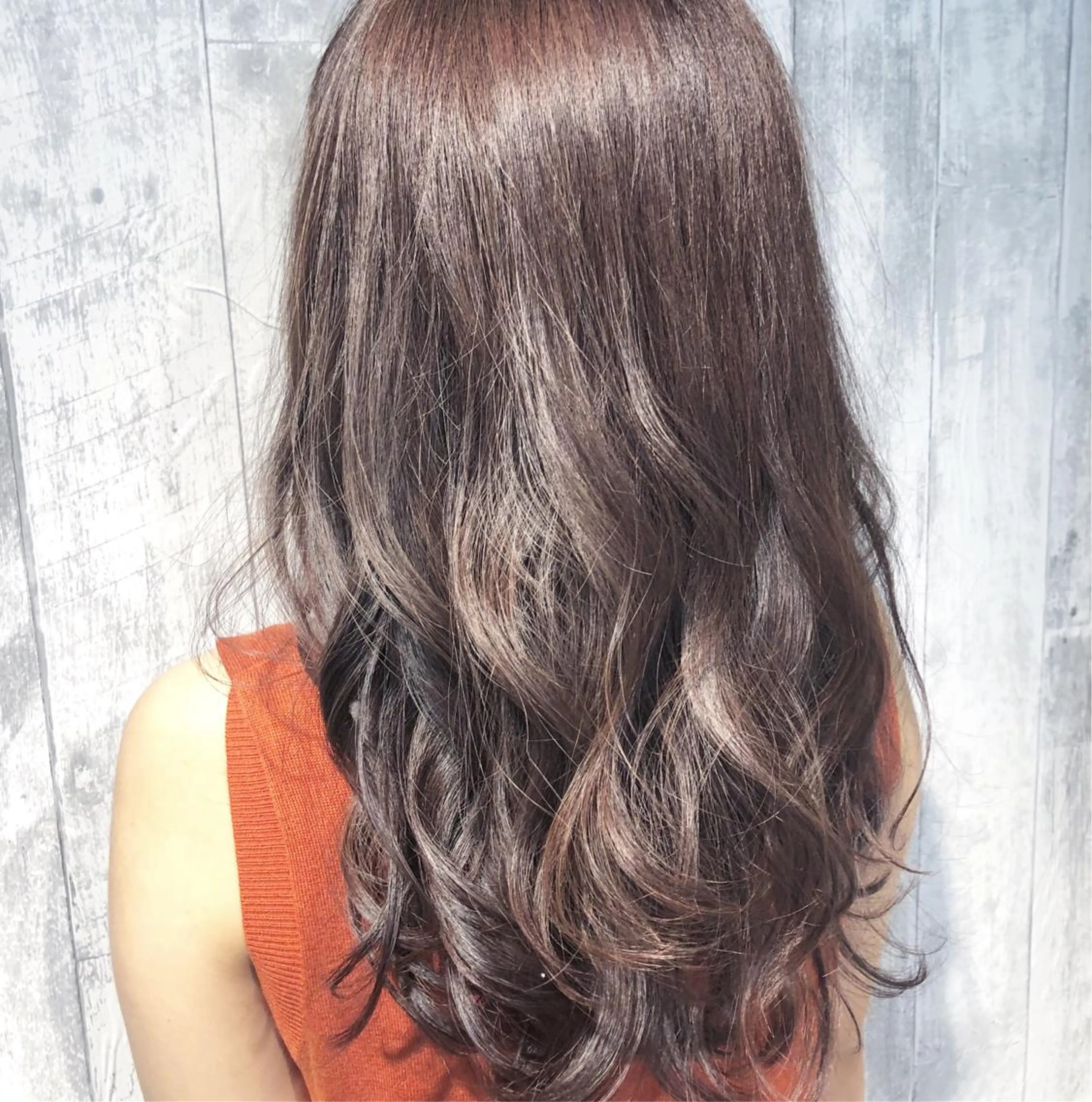 ロング カラー 透明感カラー グレージュ カット ヘアカラー トリートメント 【似合うが見つかる】 Hanaのヘアスタイル