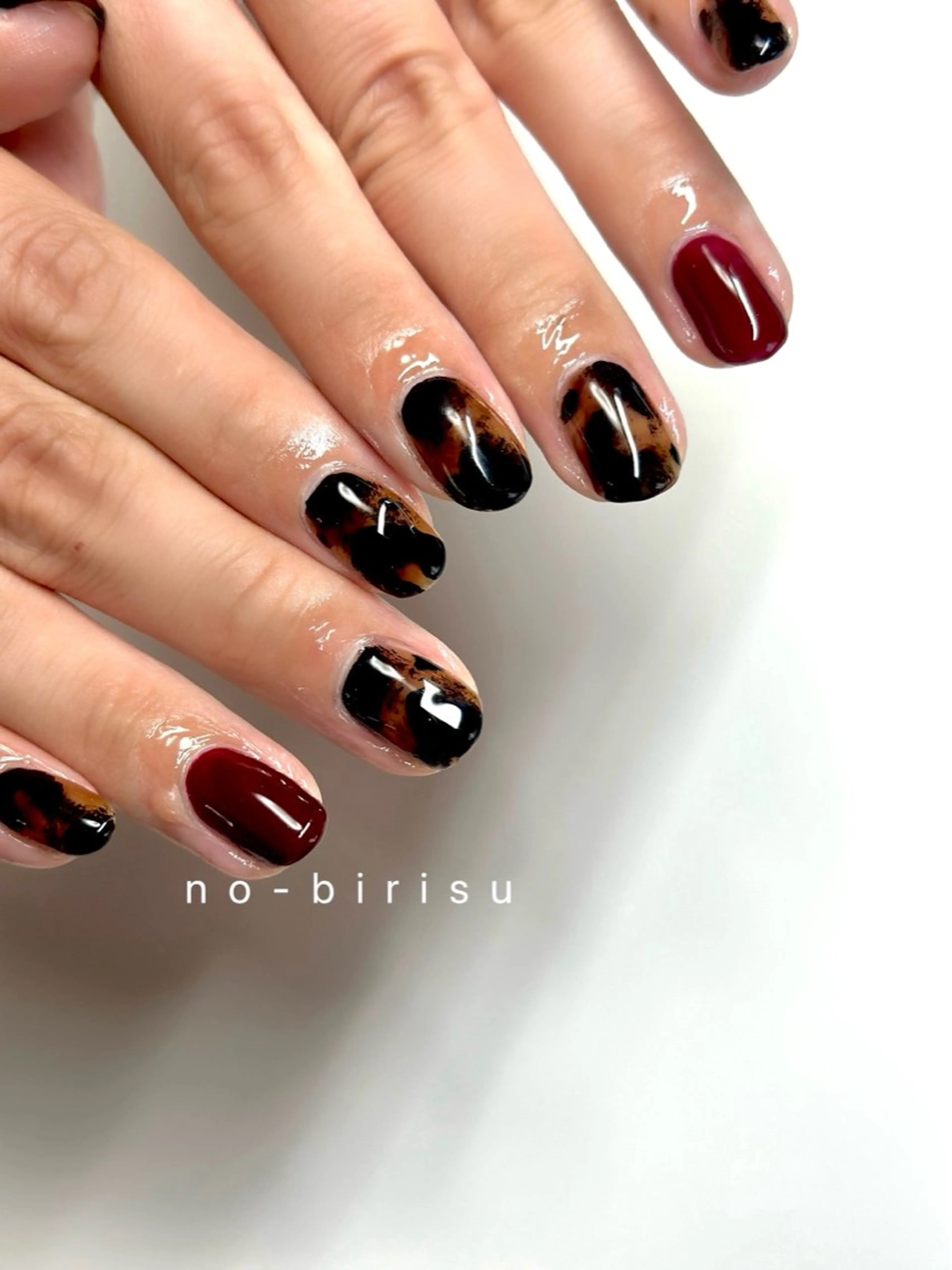 ネイル ハンドネイル no-birisu nailのネイルデザイン