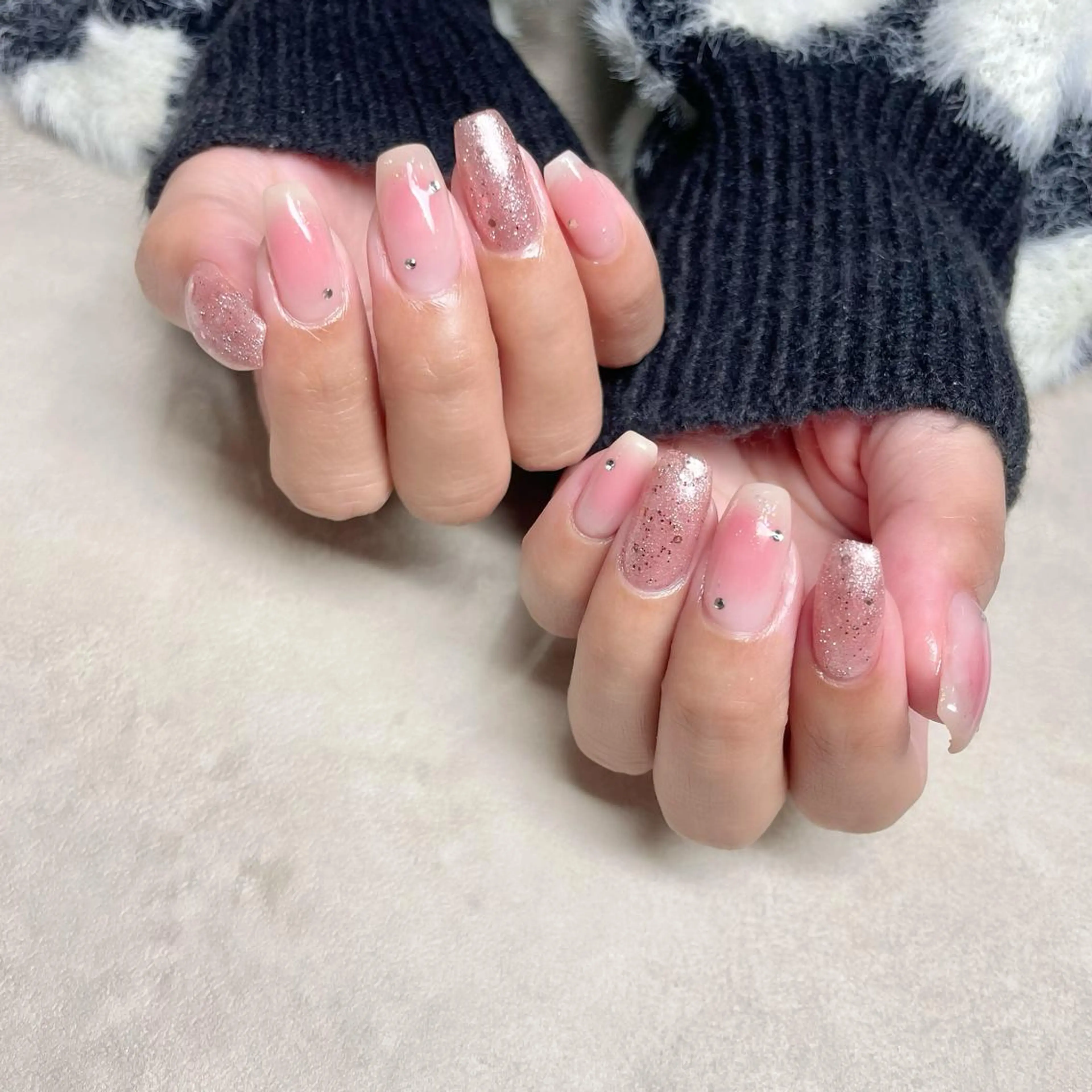 ネイル ハンドネイル フットネイル with hues所属・with hues AYAのネイルデザイン