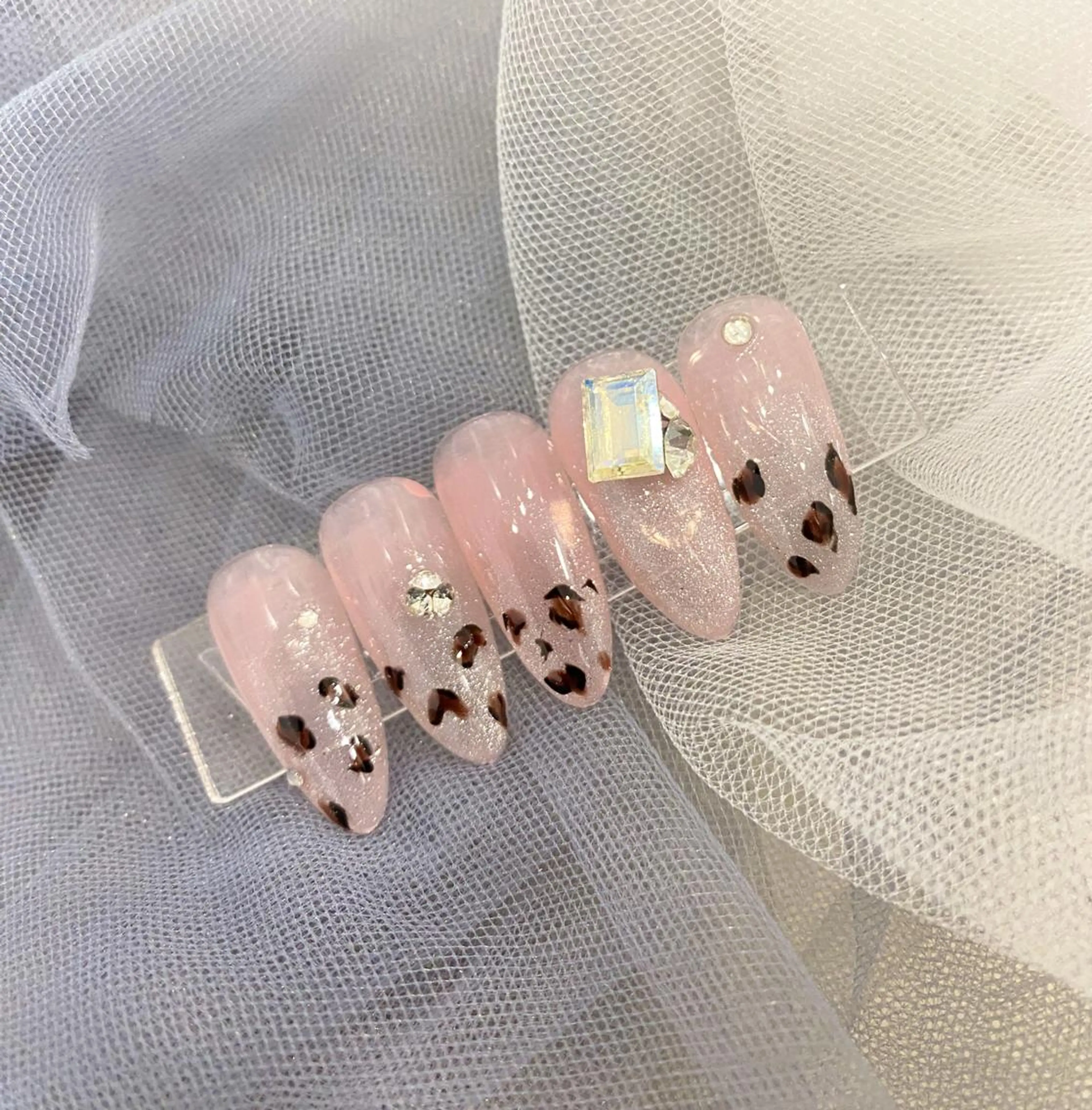 ネイル 🌼リオナ ♥️のネイルデザイン