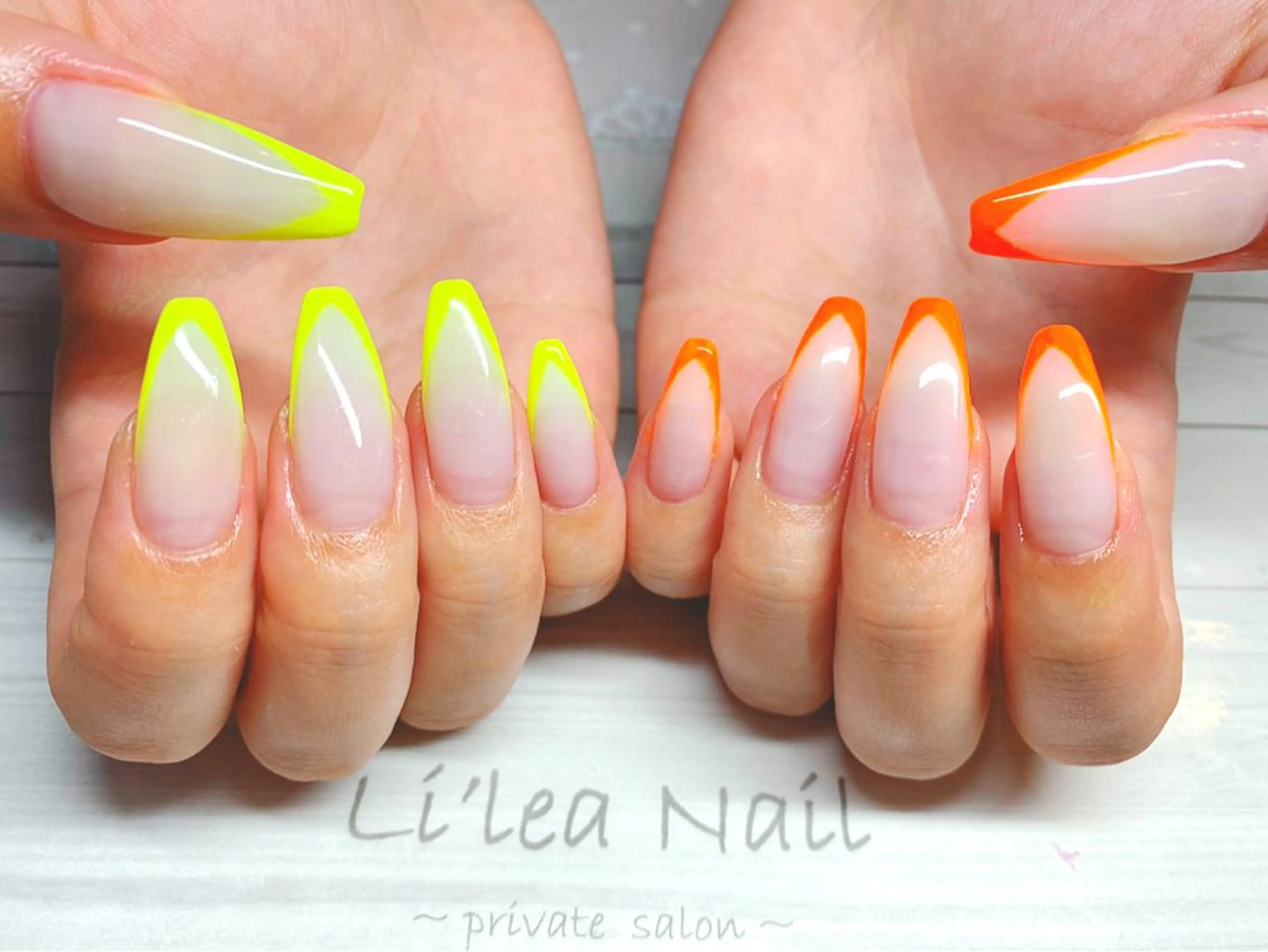 ネイル Li'leaNail AINAのネイルデザイン