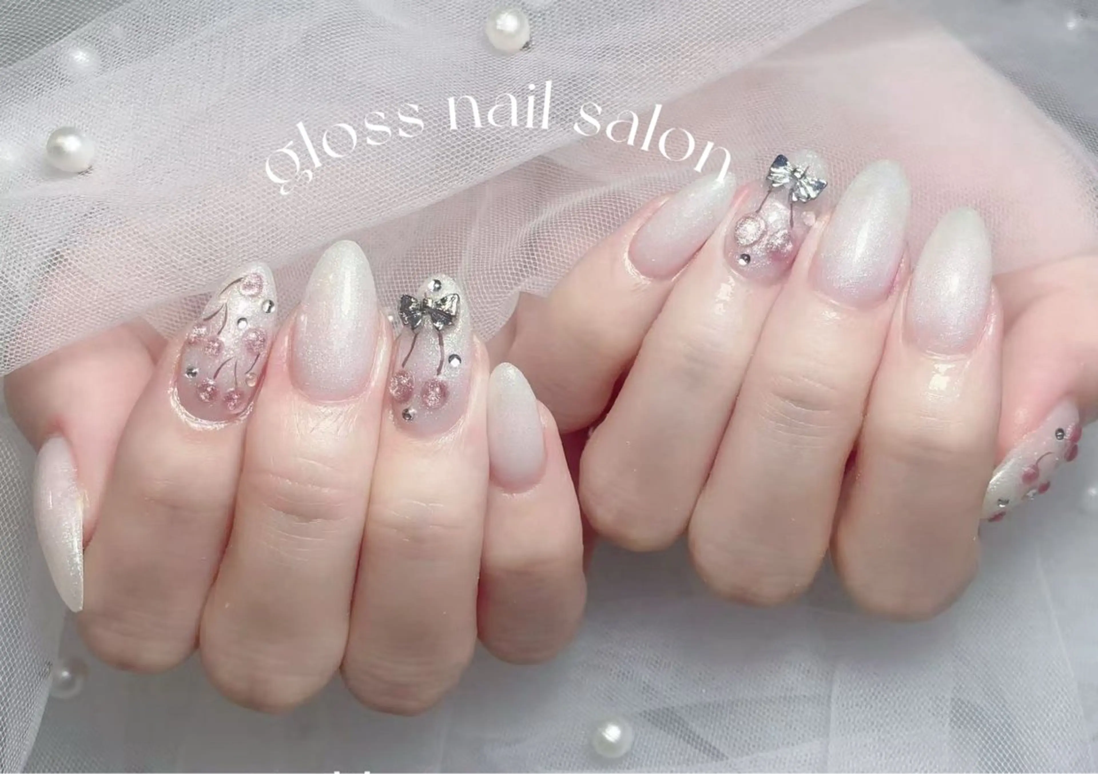 ネイル ゆり🌷 gloss nailのネイルデザイン