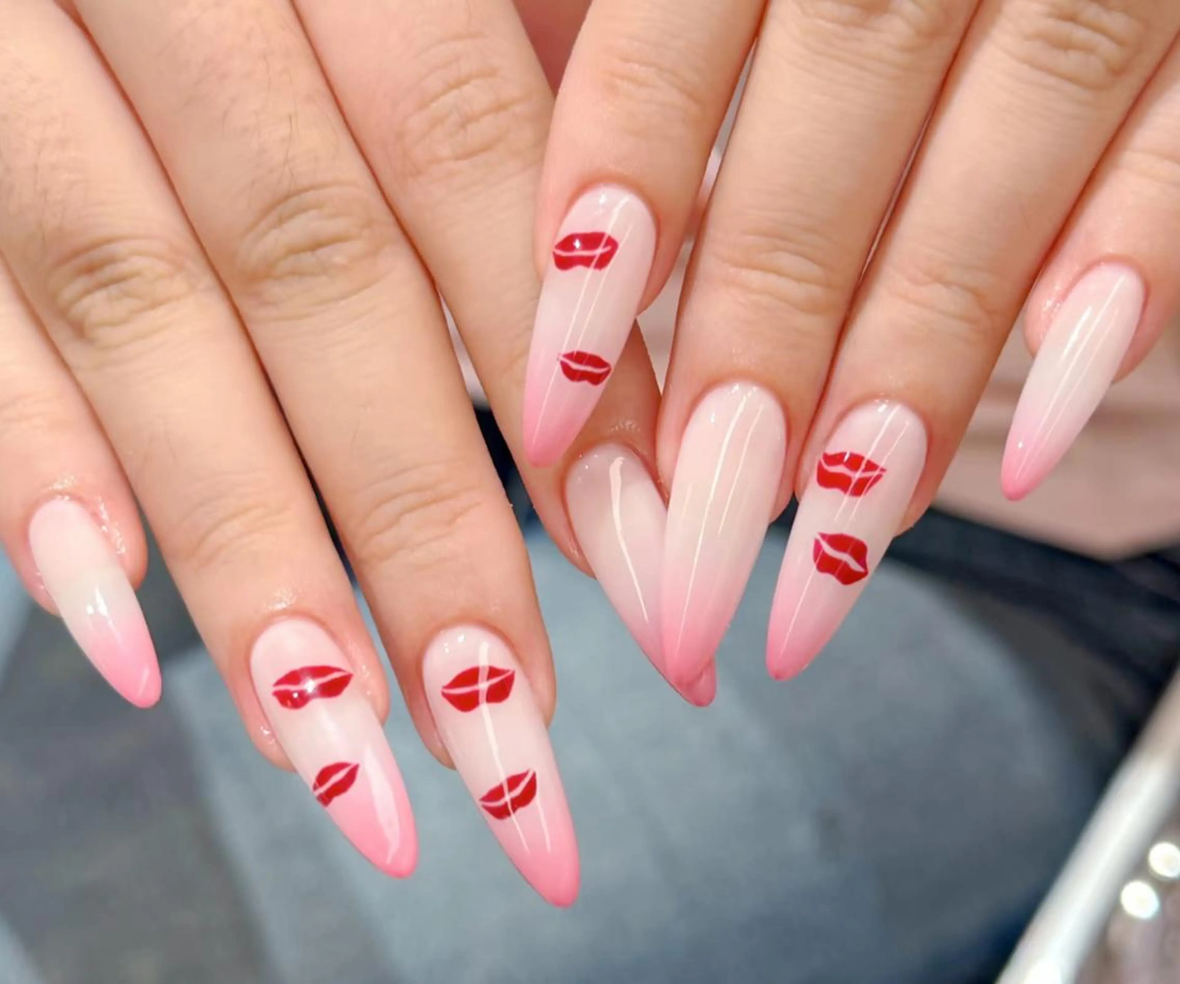 ネイル ハンドネイル ハンドケア 🍑 momo_nailのネイルデザイン