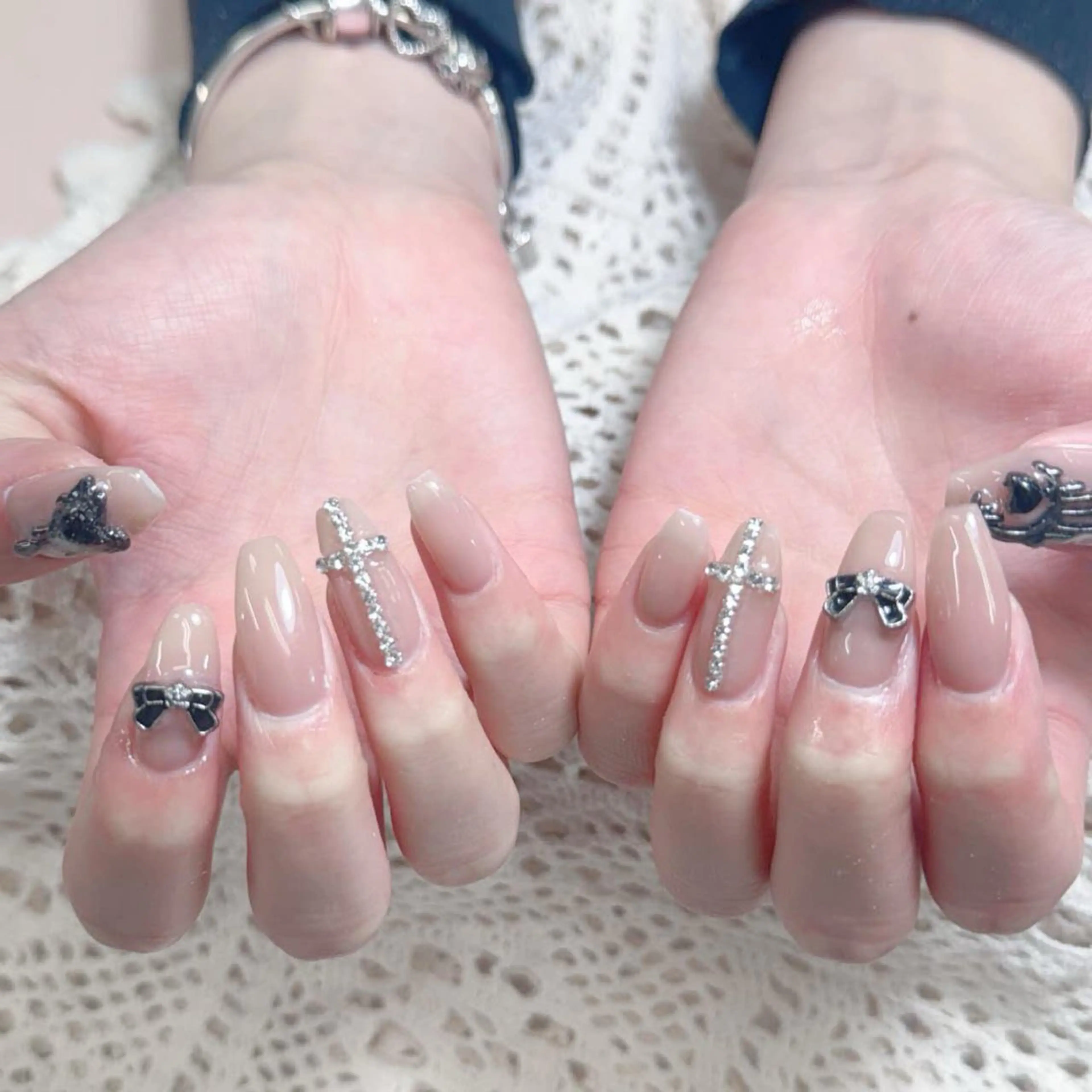 ネイル 小島 阿佑美のネイルデザイン